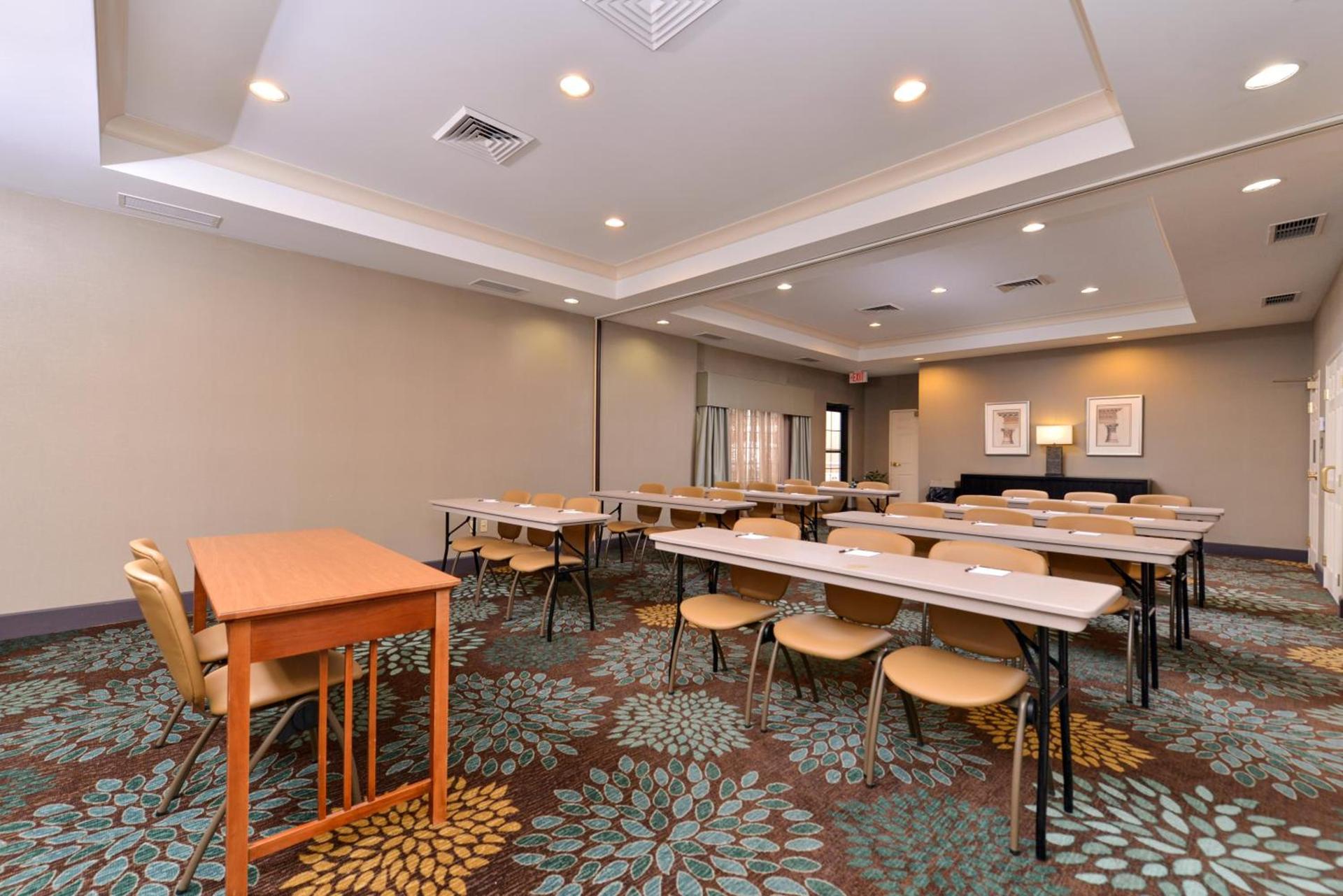 Staybridge Suites O'Fallon Chesterfield by IHG photo 42