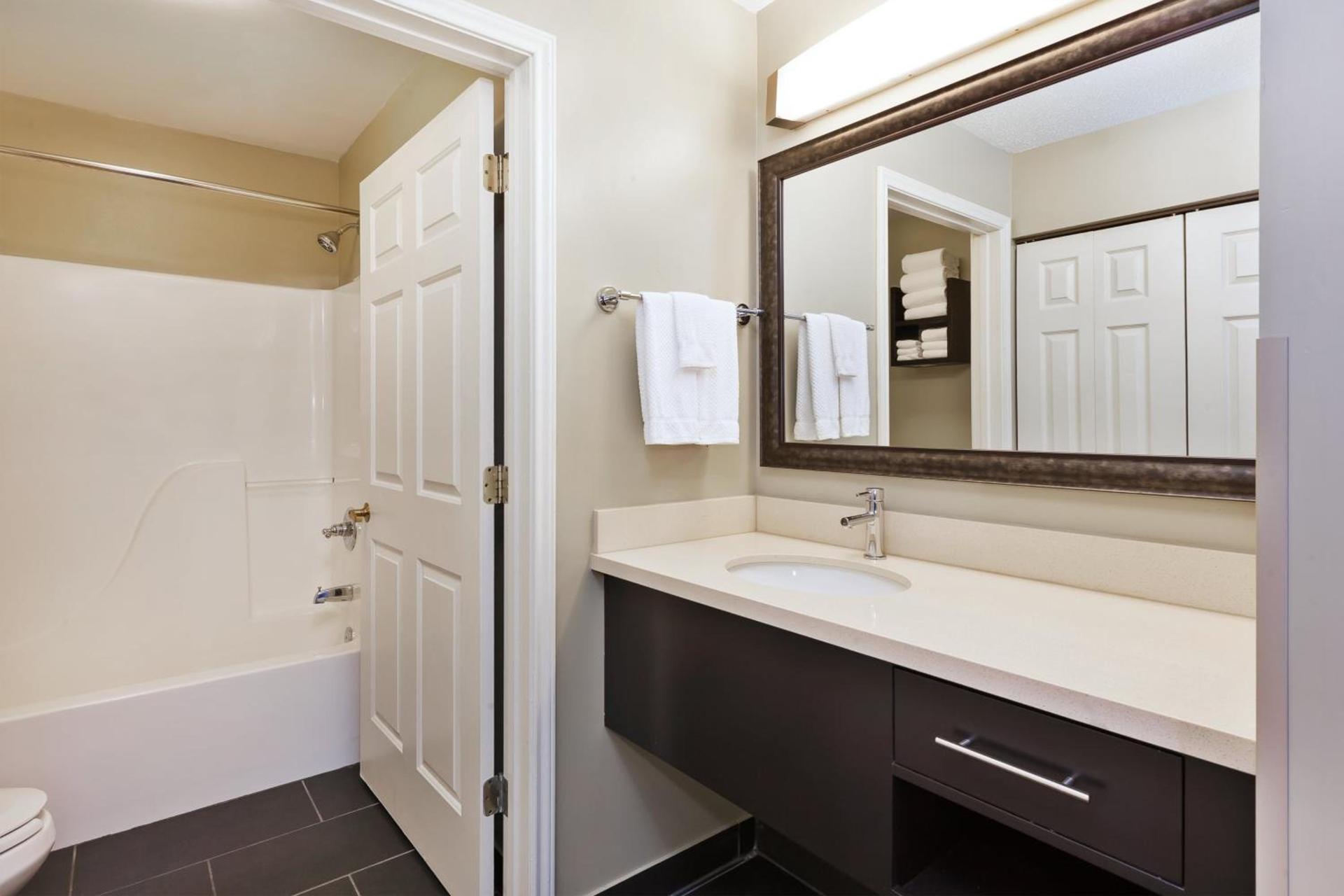 Staybridge Suites Detroit-Utica by IHG photo 25
