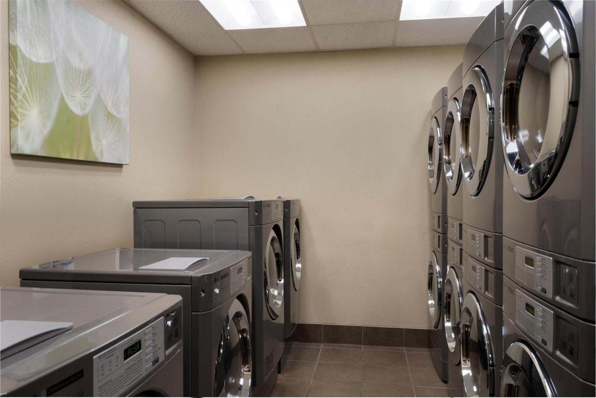 Staybridge Suites San Antonio Downtown Convention Center by IHG photo 8