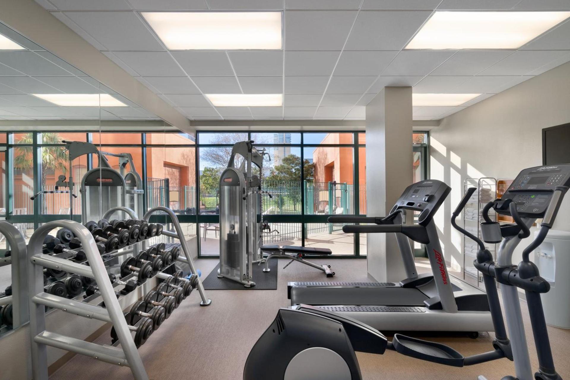 Staybridge Suites San Antonio Downtown Convention Center by IHG photo 10