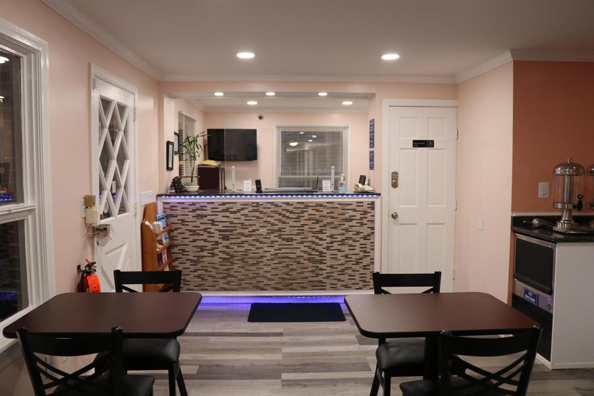 Elite Inn photo 5