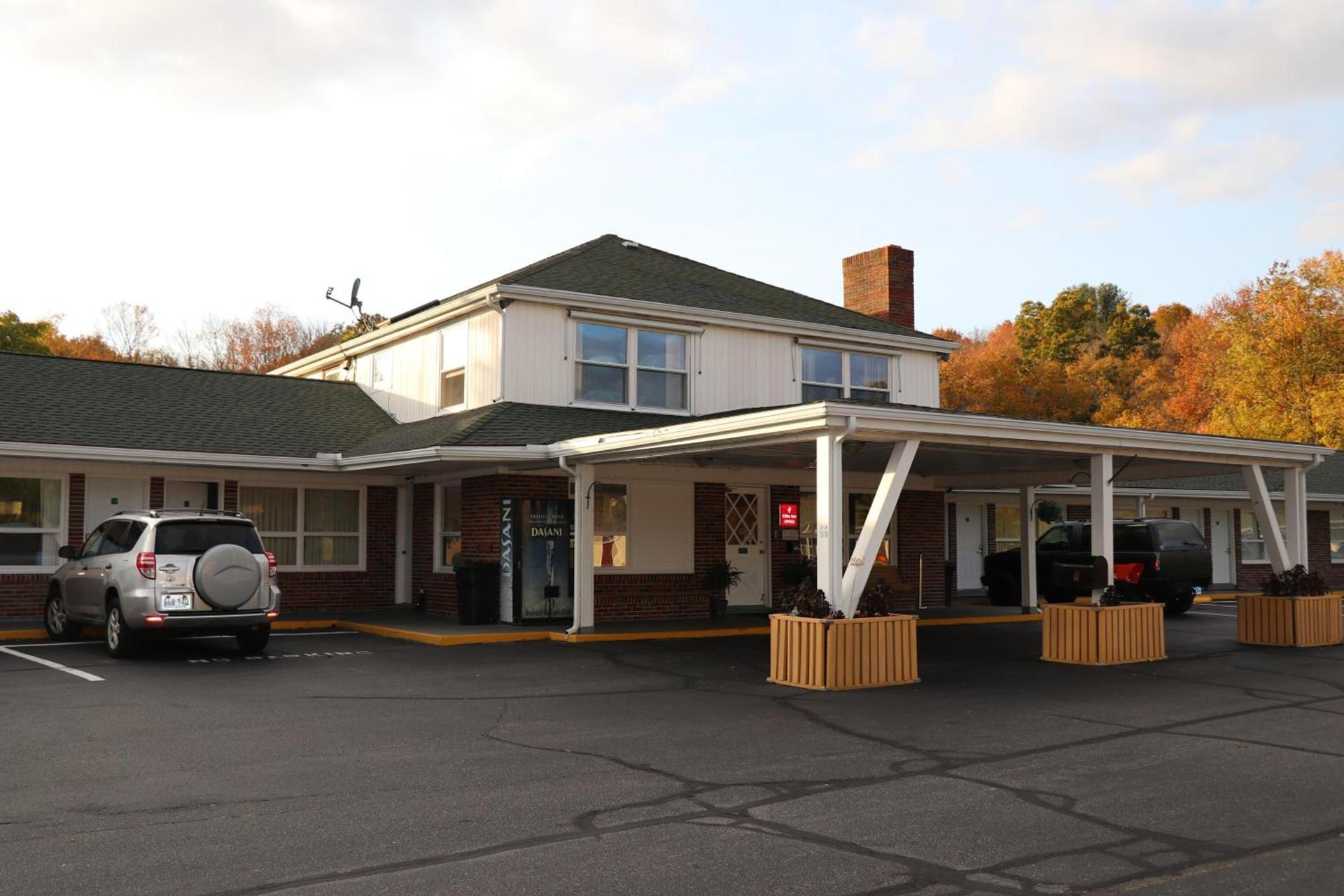 Elite Inn photo 1