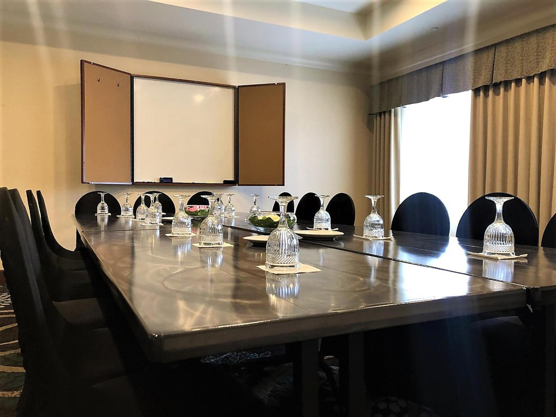 Staybridge Suites Rochester University by IHG photo 94