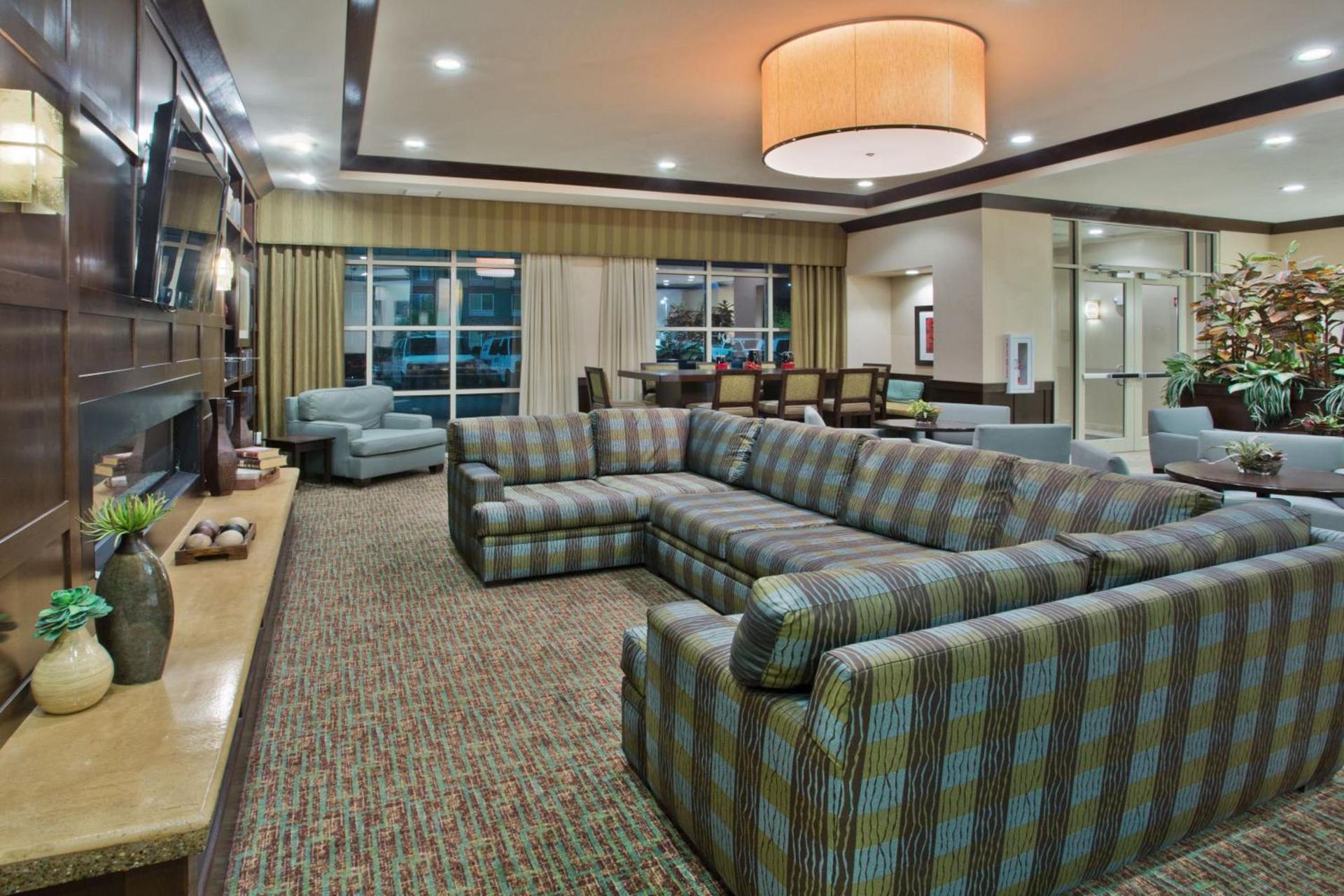 Crowne Plaza Anchorage-Midtown by IHG photo 16