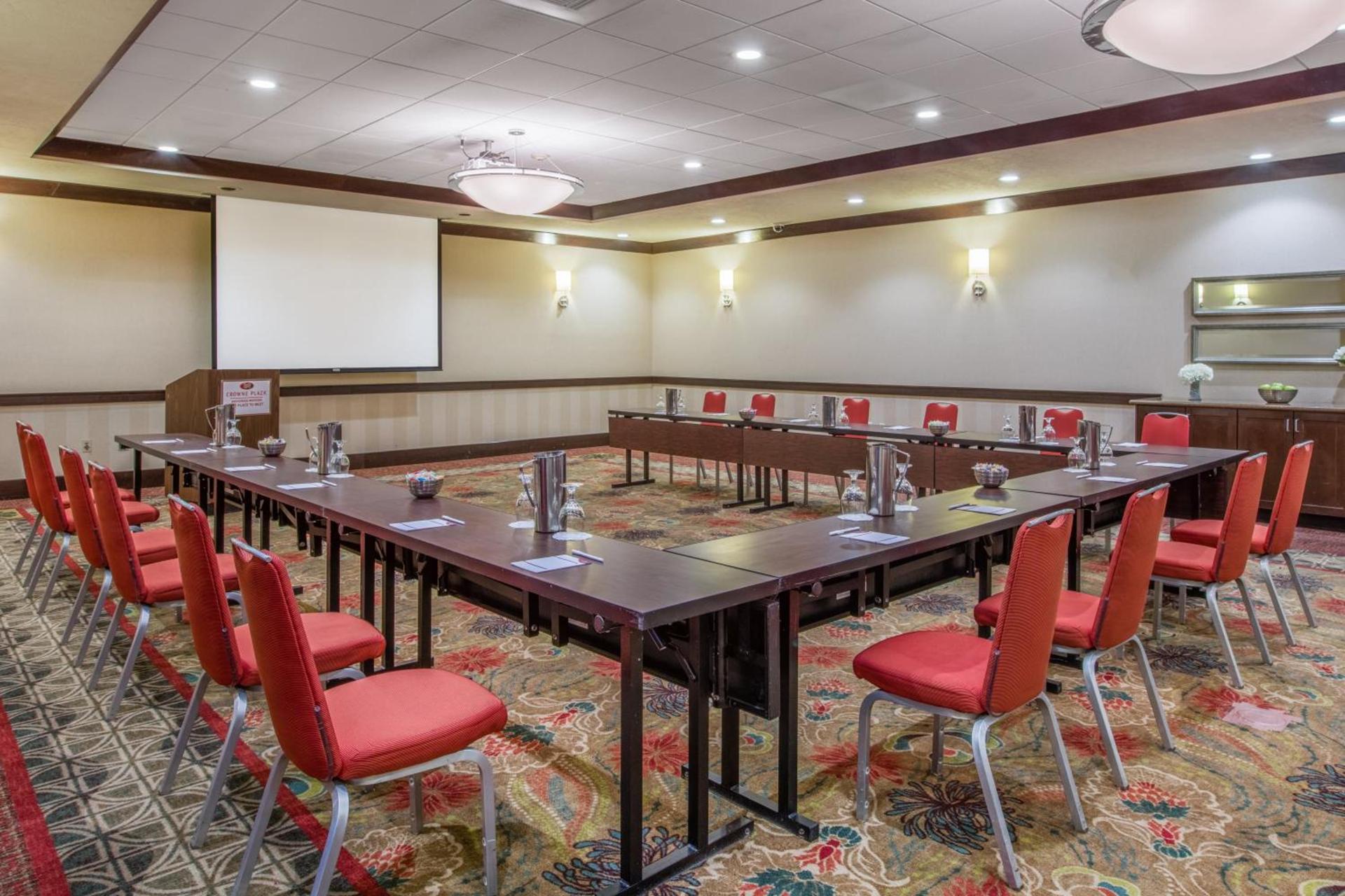 Crowne Plaza Anchorage-Midtown by IHG photo 18