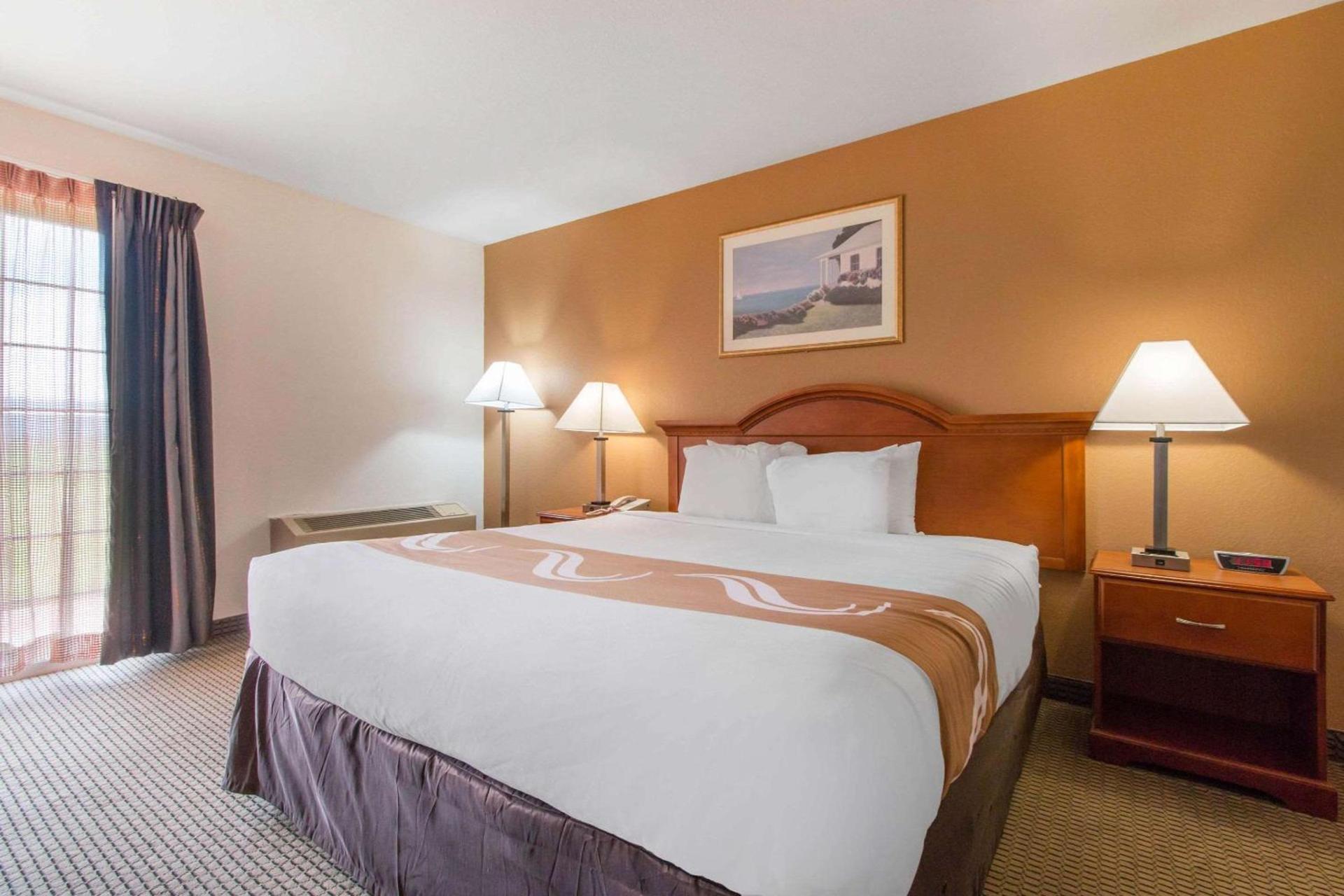 Quality Inn & Suites Crescent City Redwood Coast photo 17