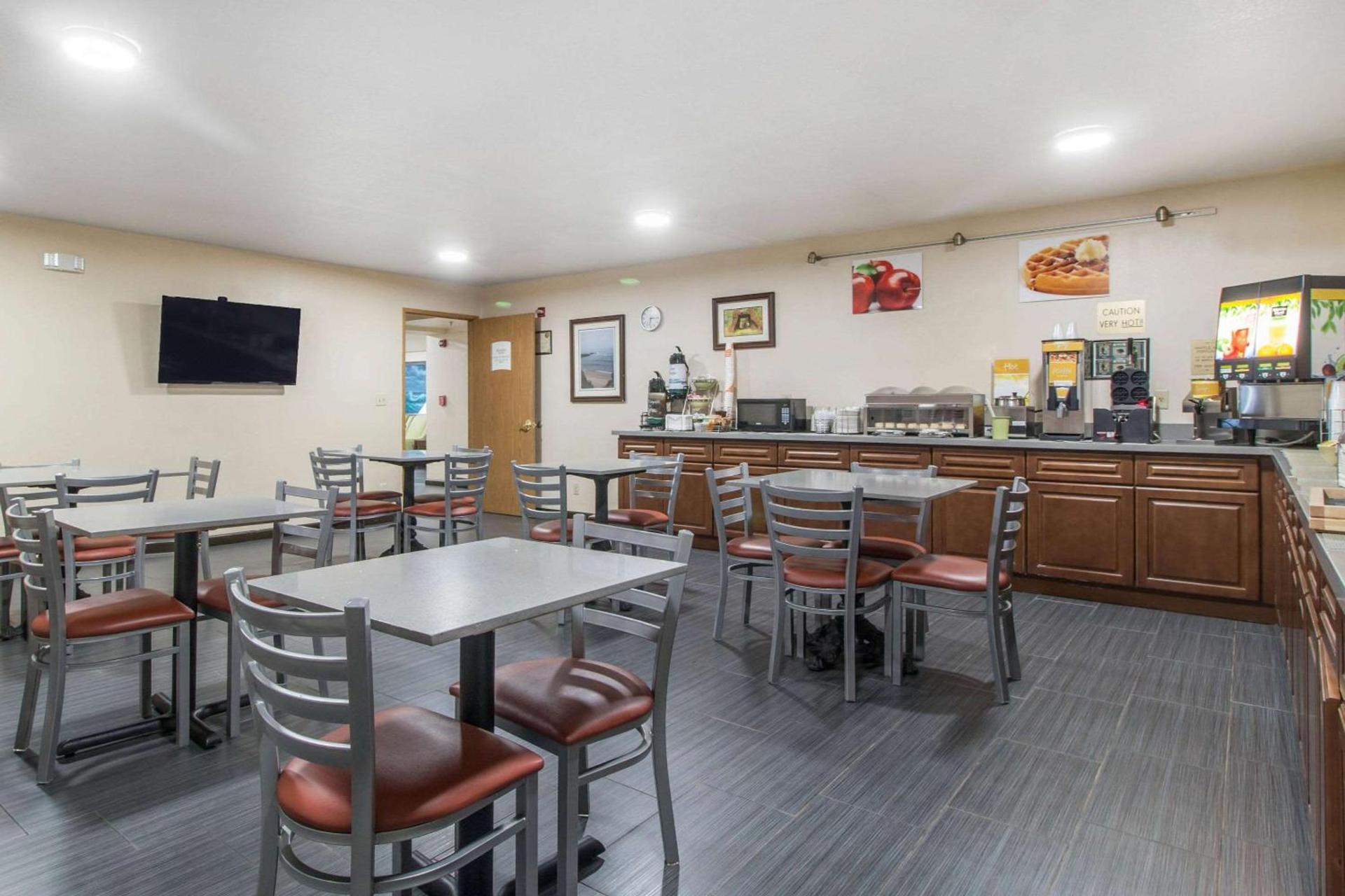 Quality Inn & Suites Crescent City Redwood Coast photo 29