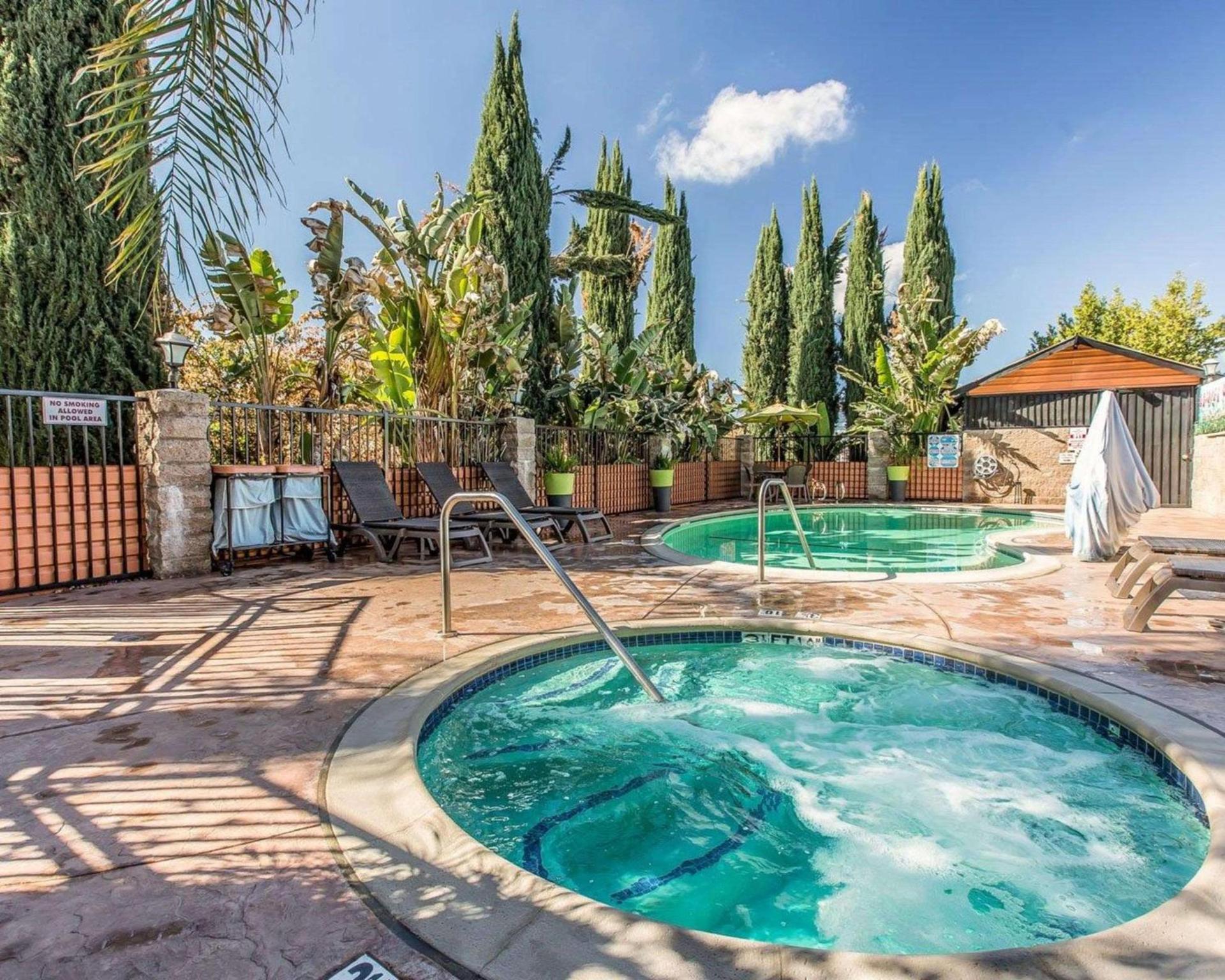 Quality Inn Hemet - San Jacinto photo 10