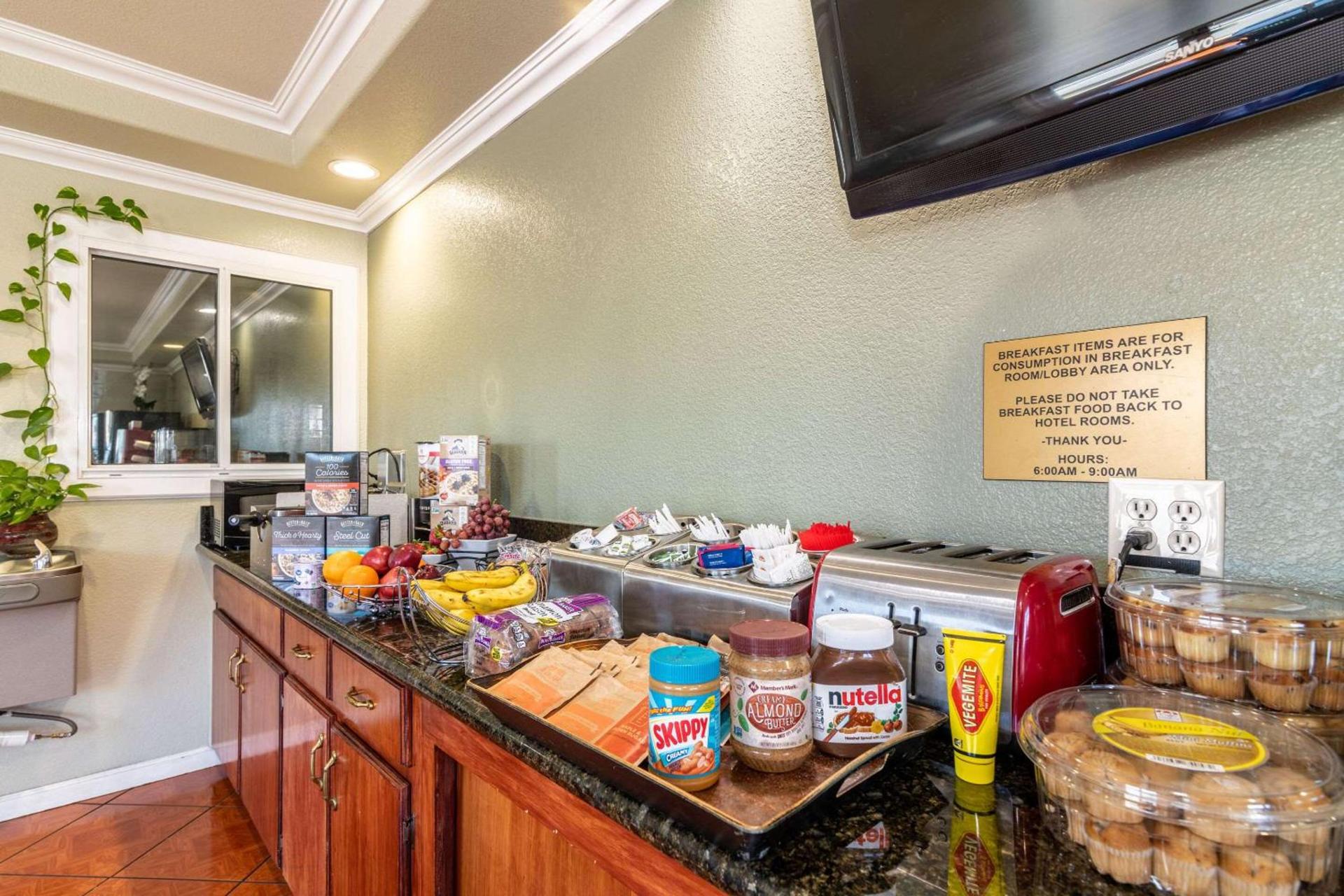 Rodeway Inn Barstow Route 66 photo 28