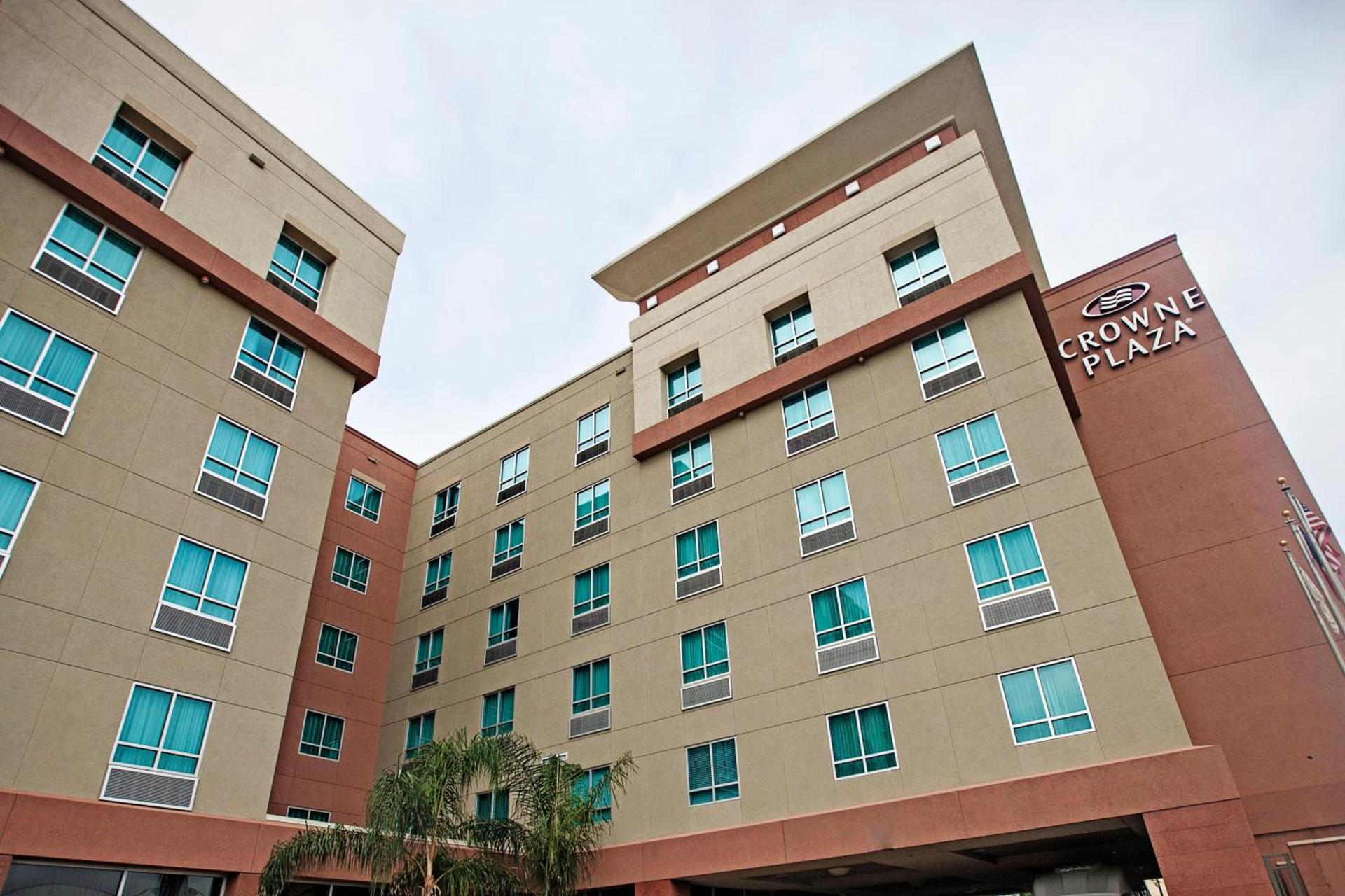 Crowne Plaza Houston Galleria Area by IHG photo 1