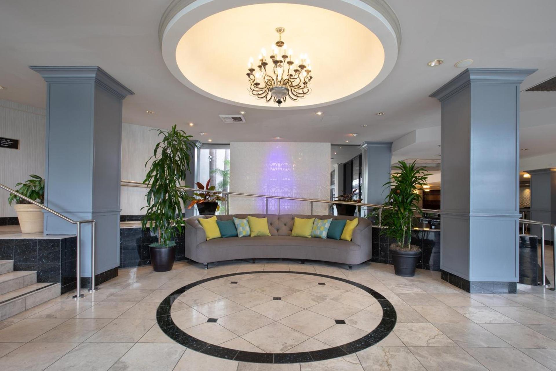 Crowne Plaza Costa Mesa Orange County by IHG photo 14