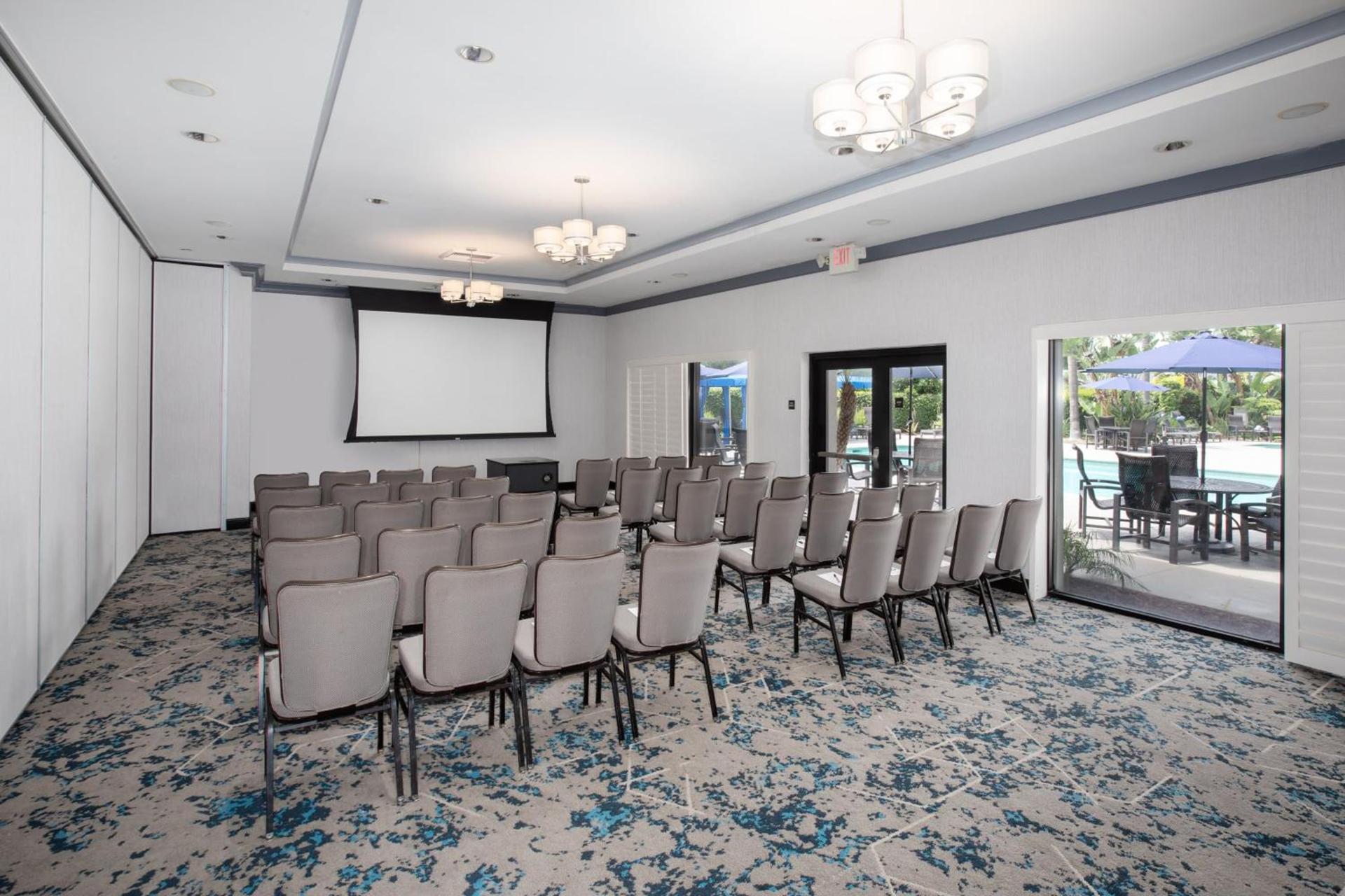 Crowne Plaza Costa Mesa Orange County by IHG photo 18