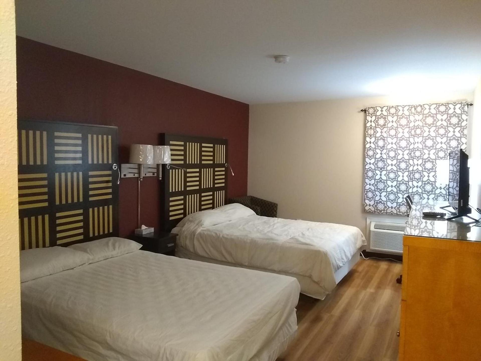 Red Crown Inn photo 41