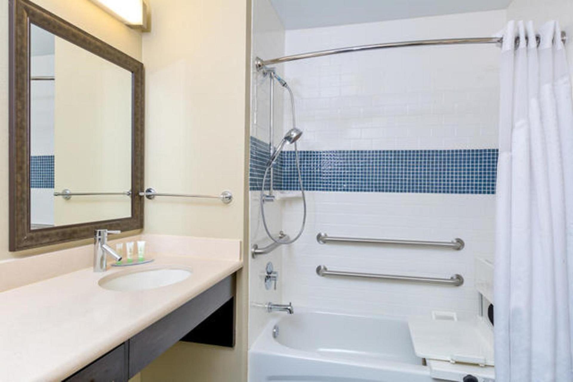 Staybridge Suites College Station by IHG photo 20