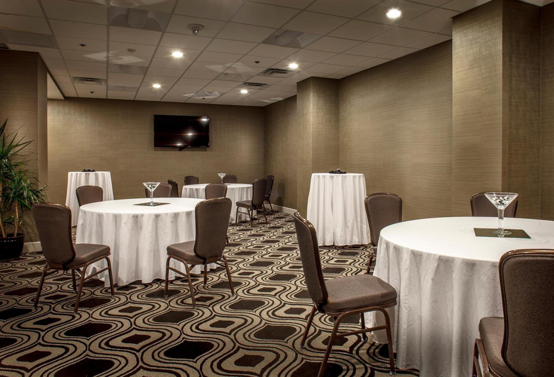 Crowne Plaza Phoenix Airport - PHX by IHG photo 50