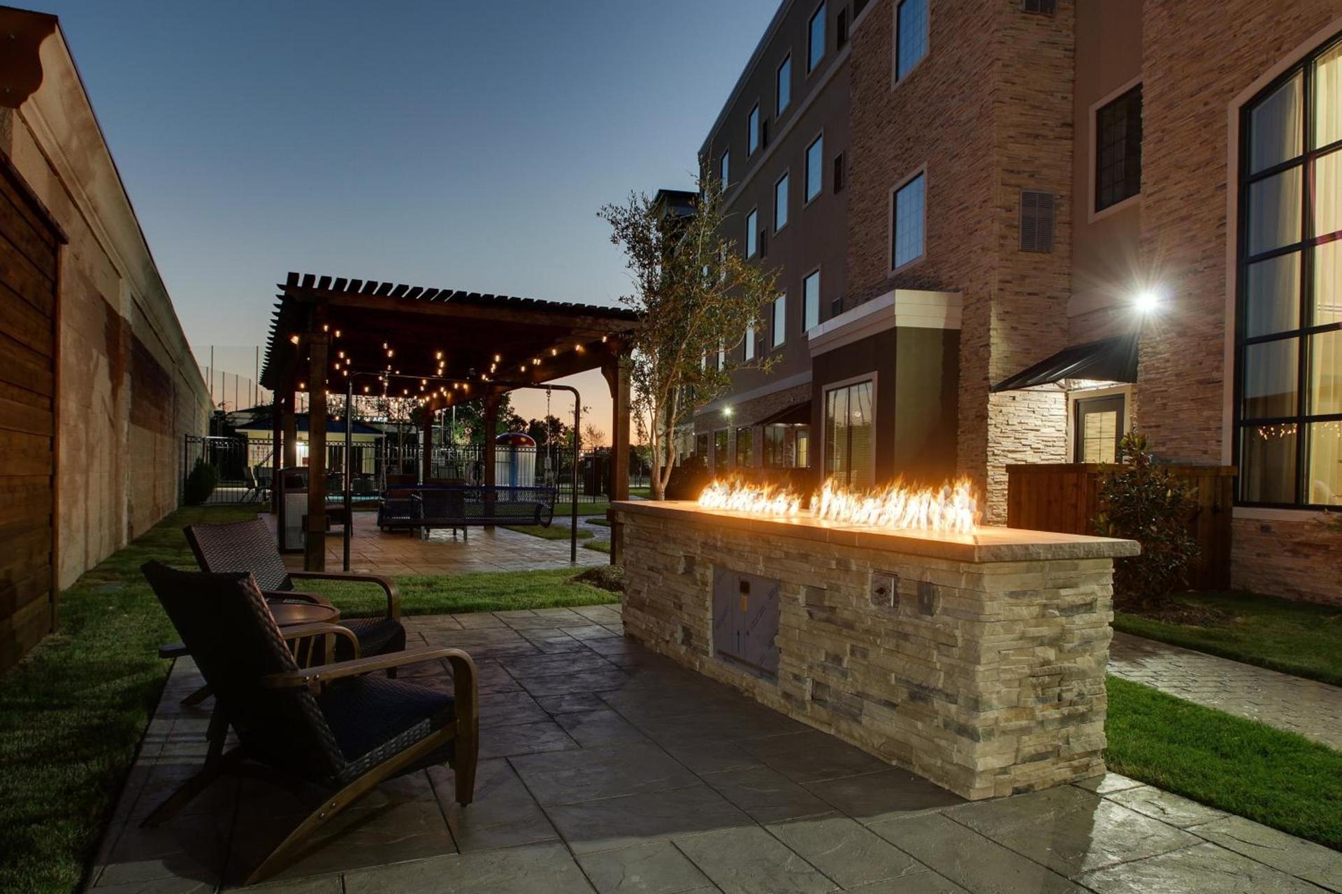 Staybridge Suites Plano - The Colony by IHG photo 11