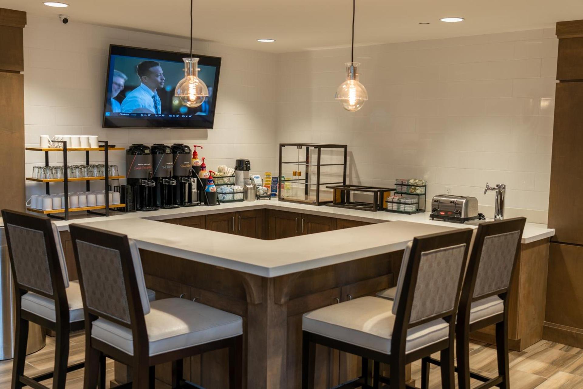 Staybridge Suites - Summerville by IHG photo 20