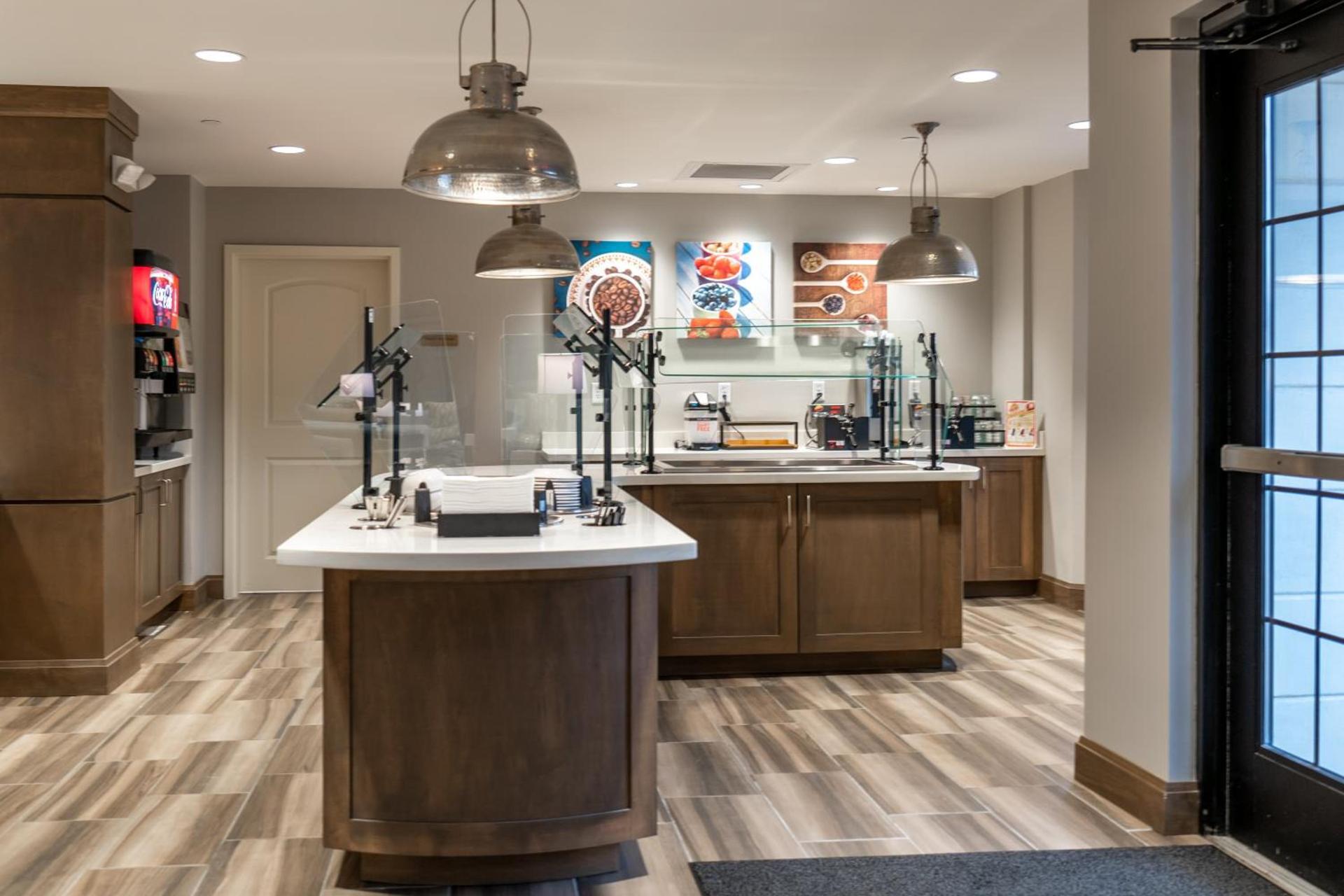 Staybridge Suites - Summerville by IHG photo 21