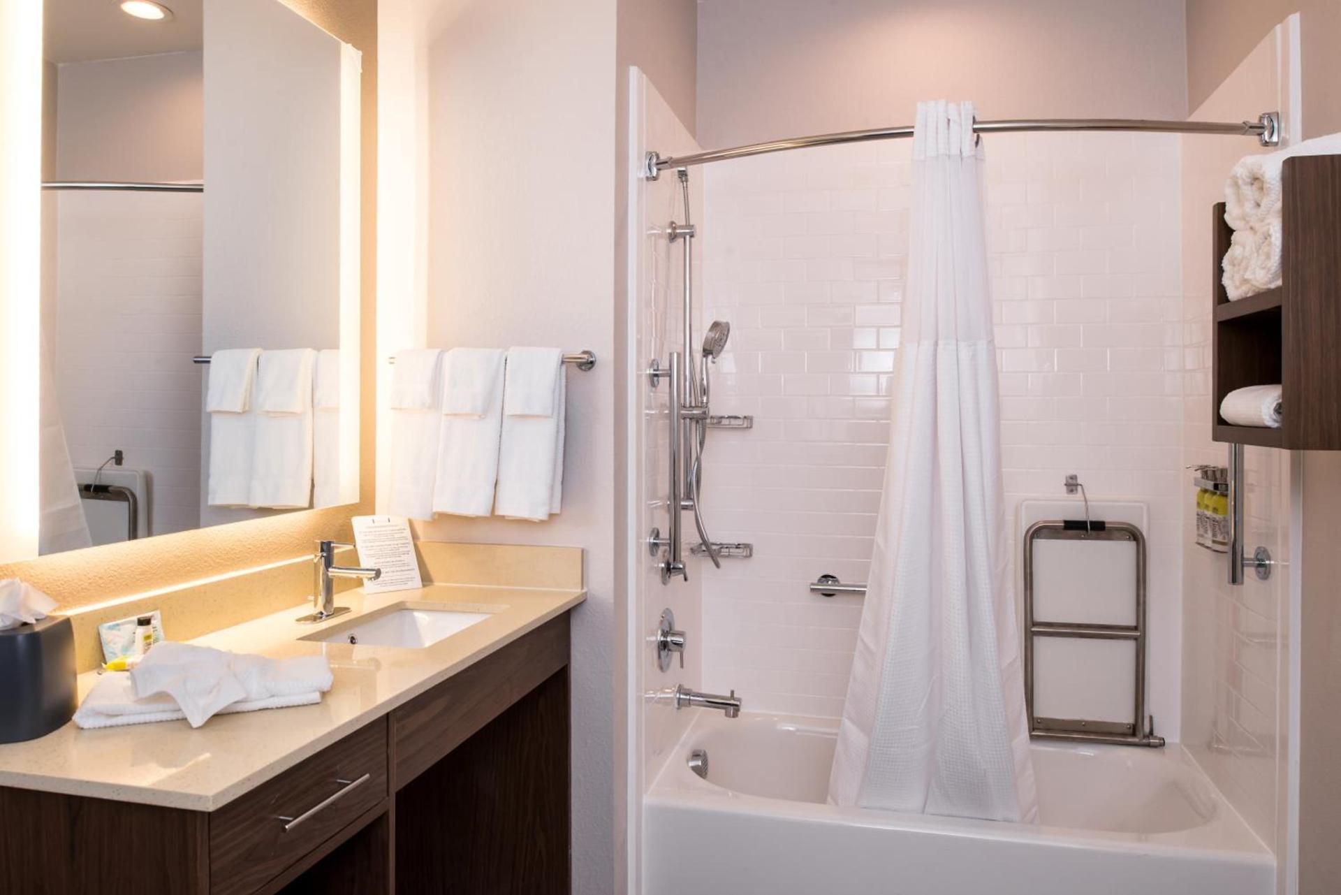 Staybridge Suites - Pecos by IHG photo 43