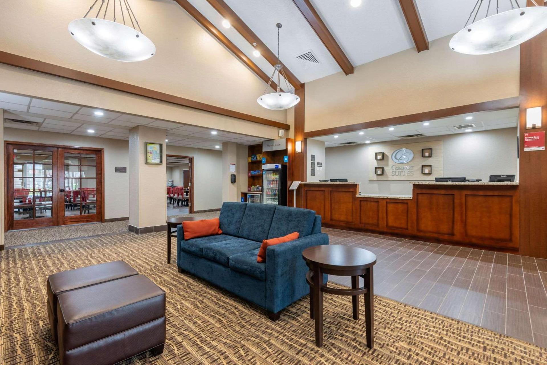 Comfort Suites Downtown photo 5