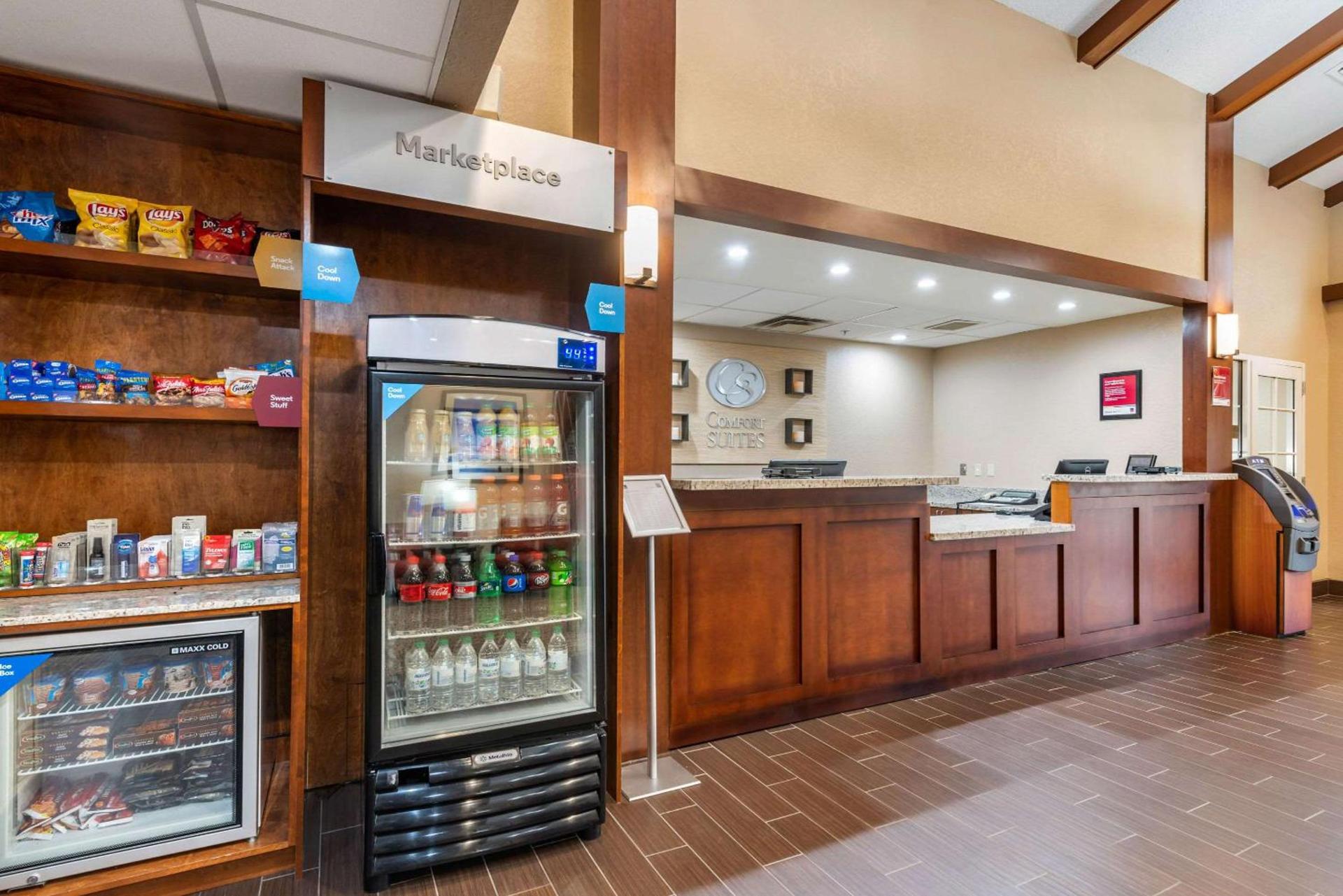 Comfort Suites Downtown photo 60
