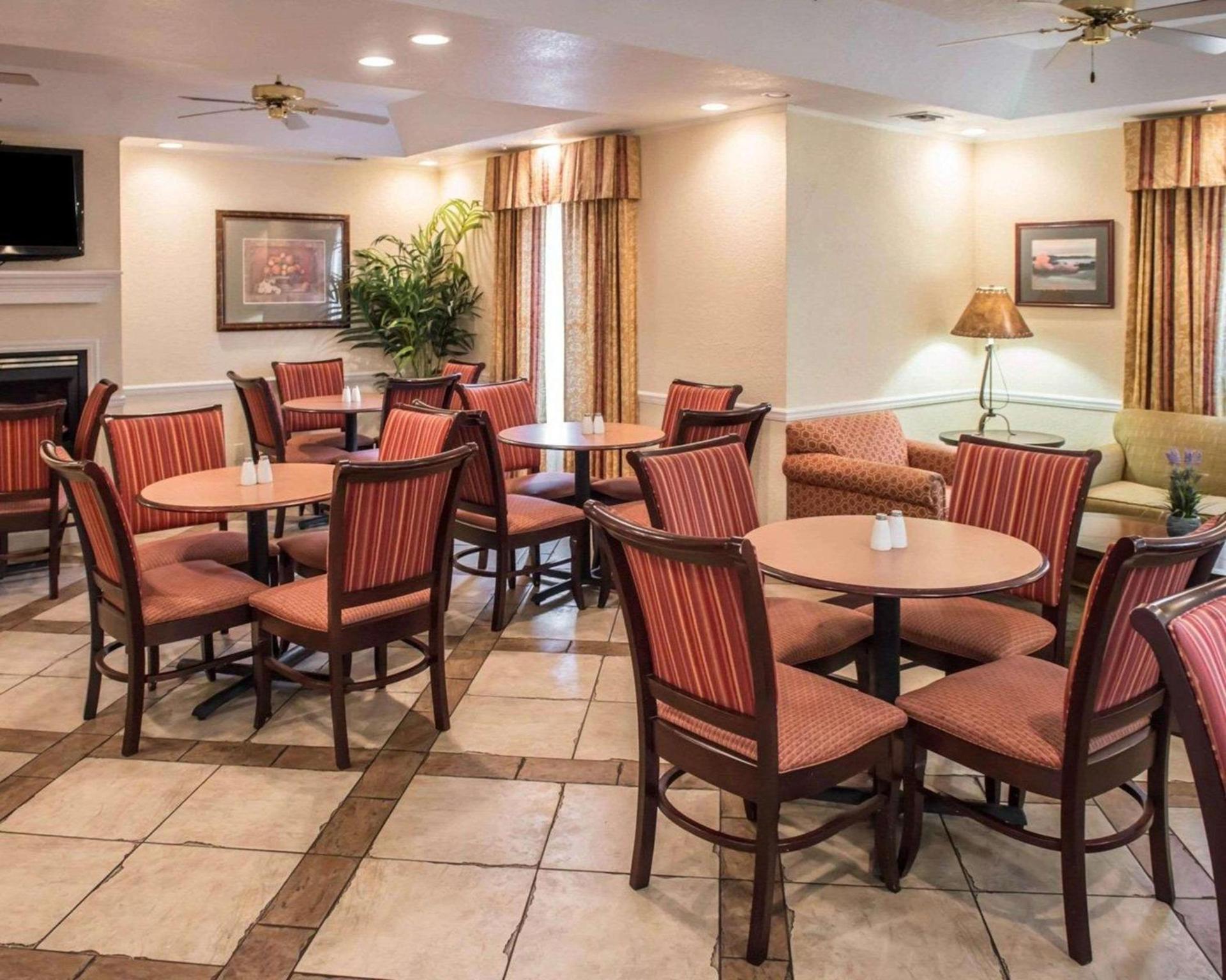 Quality Inn Lake City photo 21
