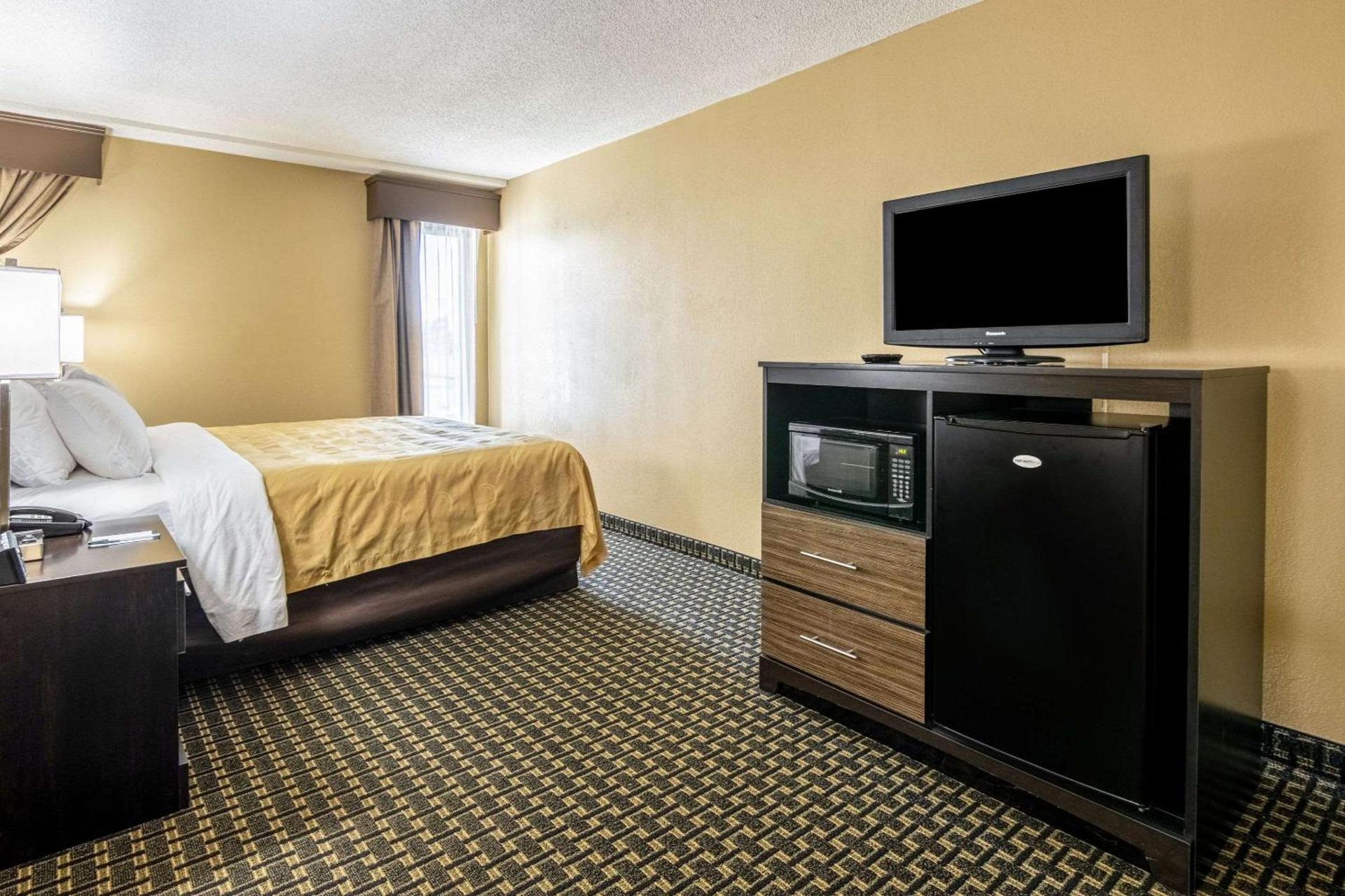 Quality Inn Perry - National Fairgrounds Area photo 34
