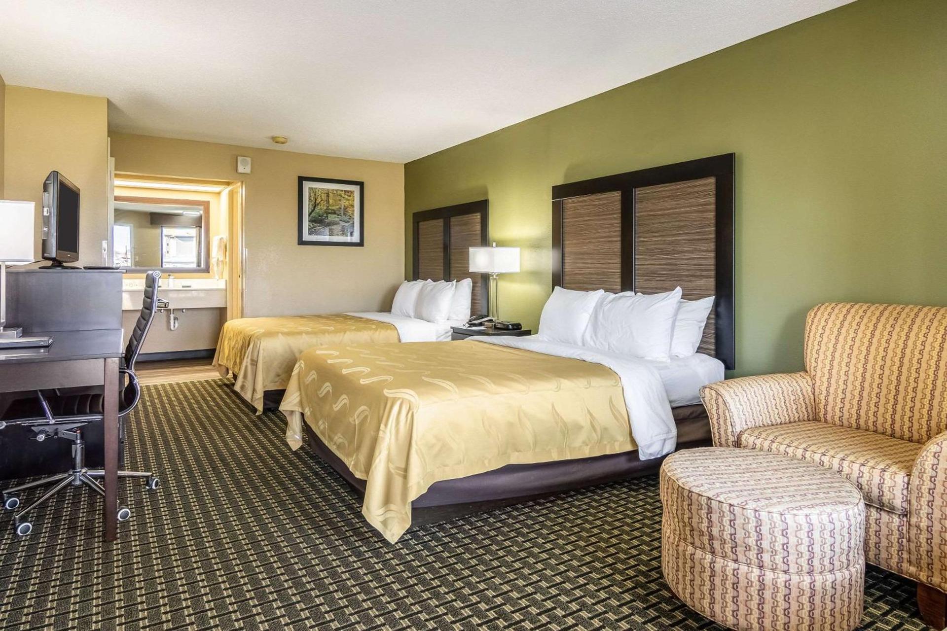 Quality Inn Perry - National Fairgrounds Area photo 4