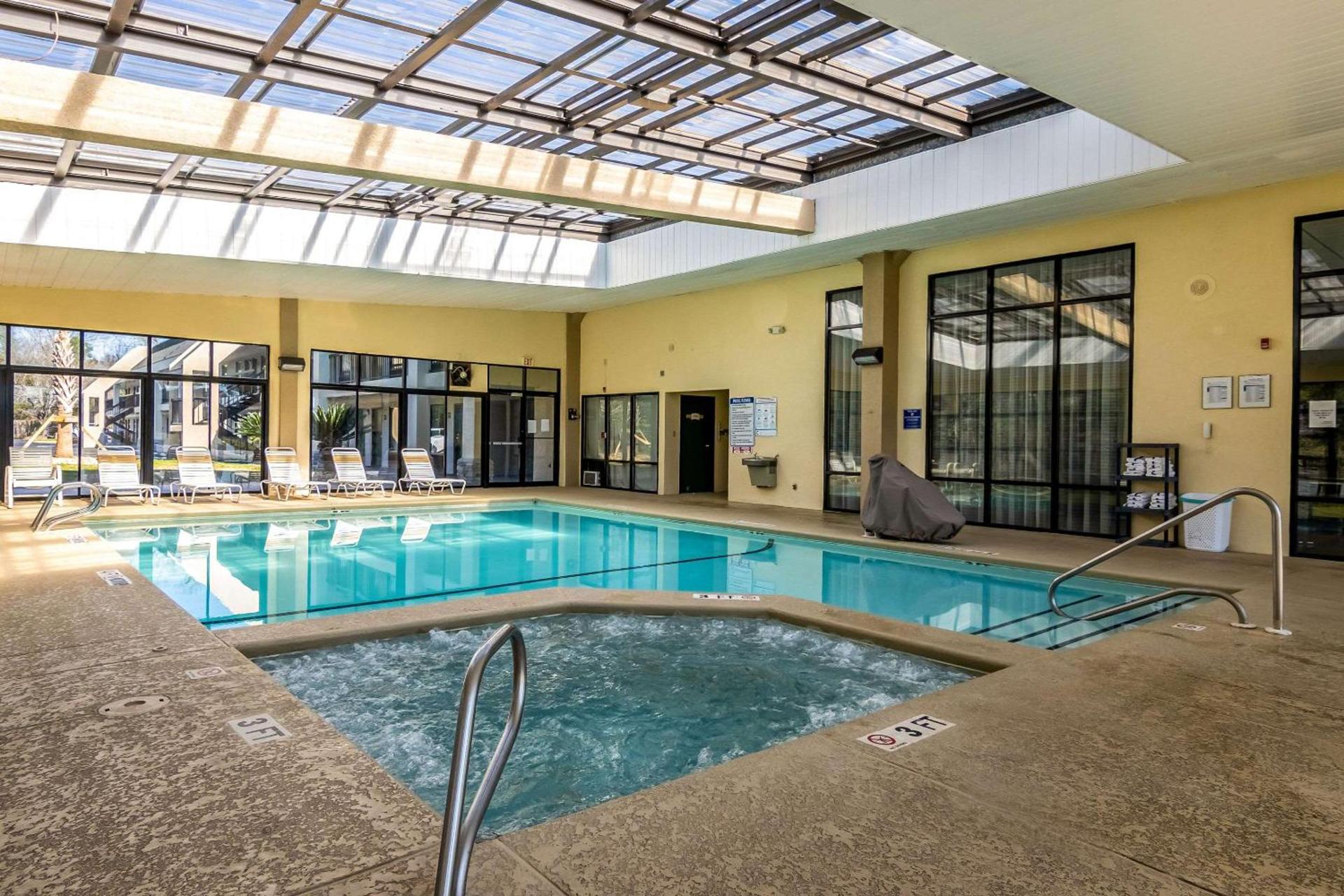 Quality Inn Perry - National Fairgrounds Area photo 15