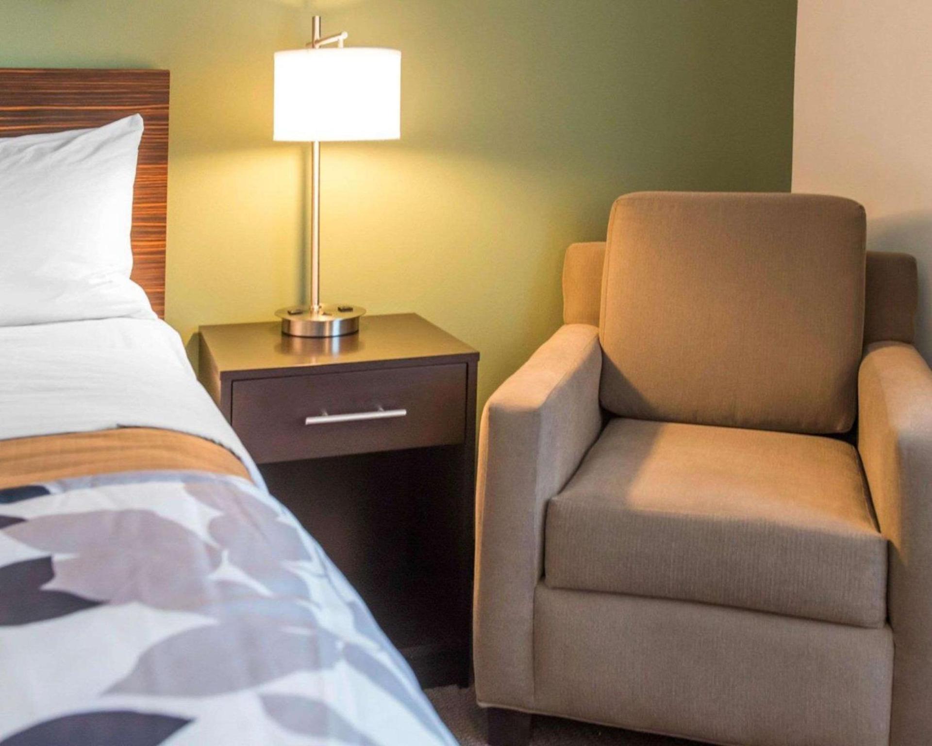 Sleep Inn & Suites Defuniak Springs - Crestview photo 7