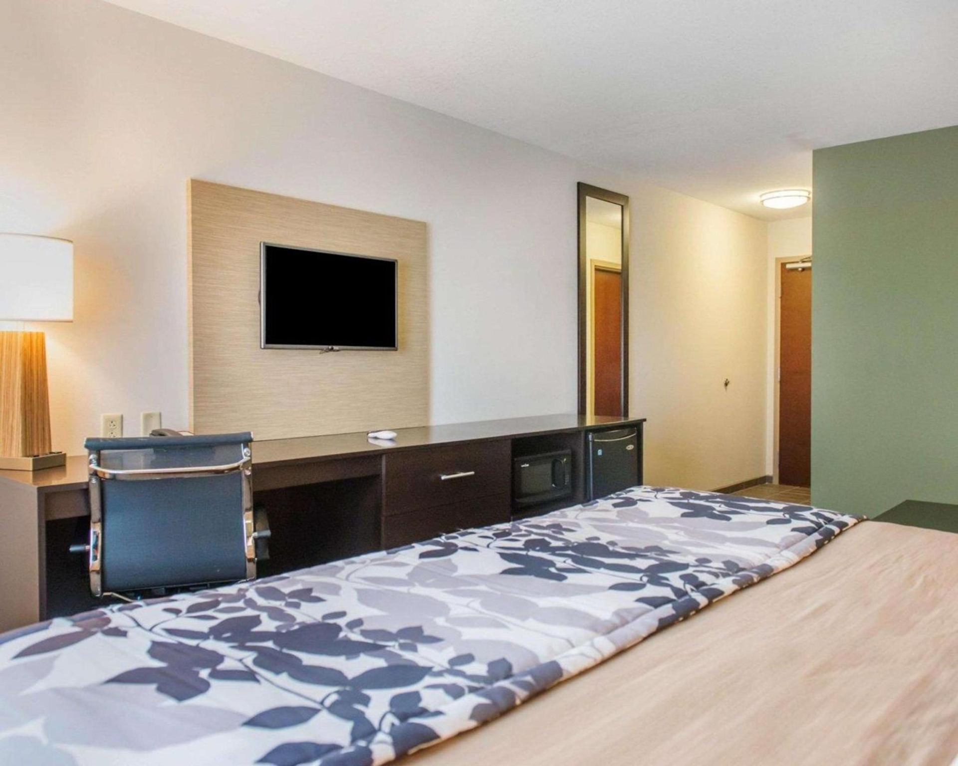 Sleep Inn & Suites Defuniak Springs - Crestview photo 15