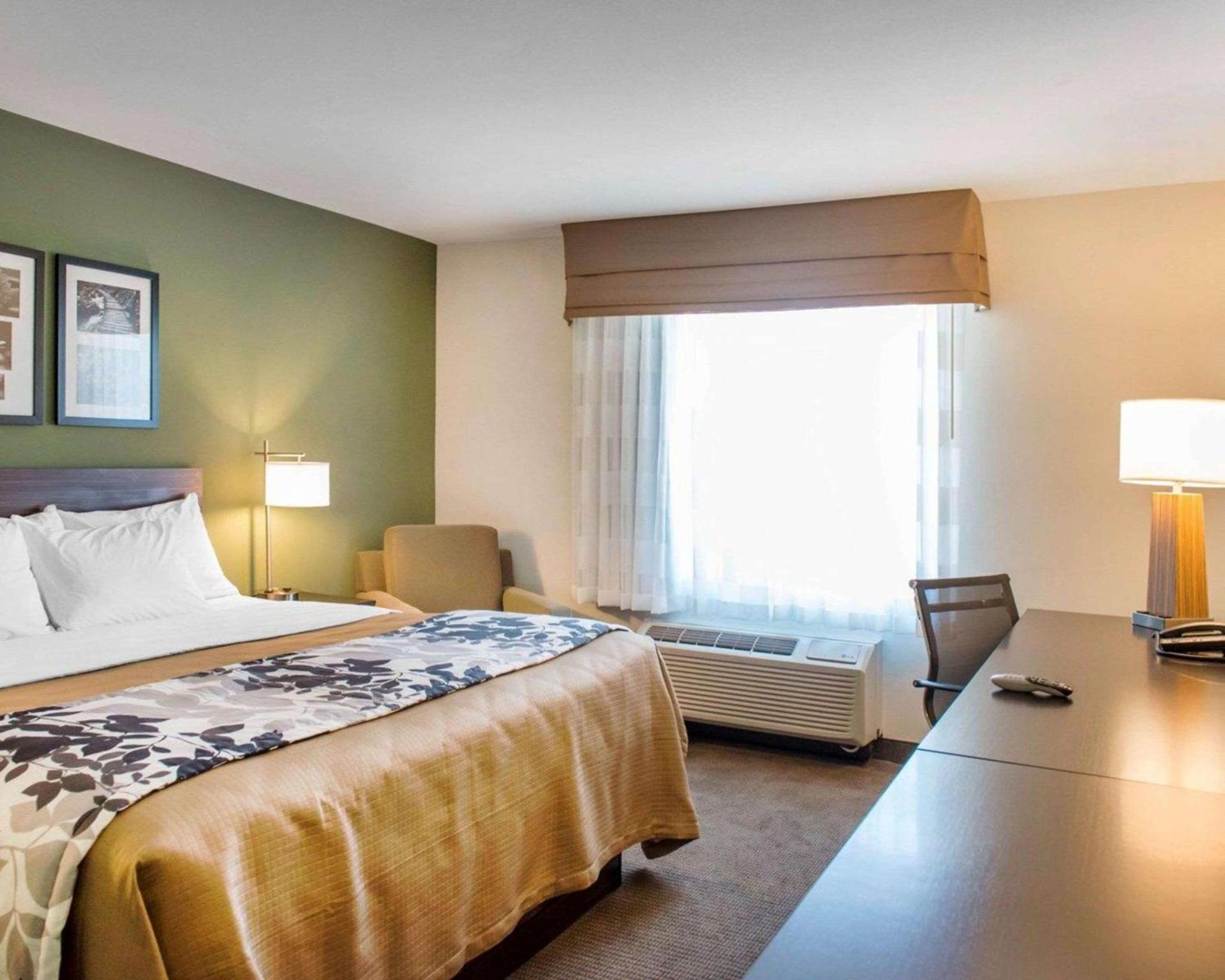 Sleep Inn & Suites Defuniak Springs - Crestview photo 14