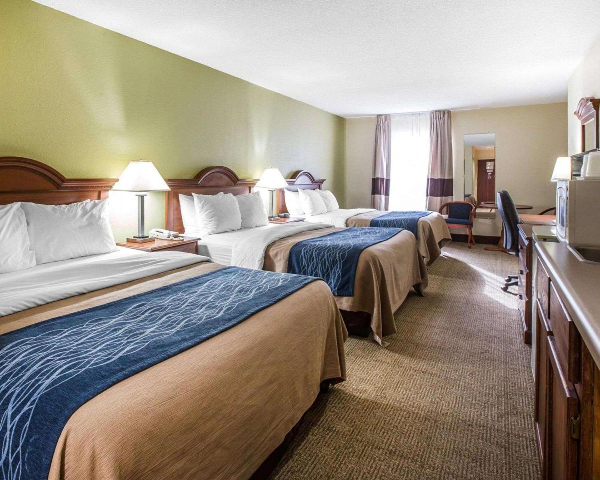 Quality Inn Darien-North Brunswick photo 17