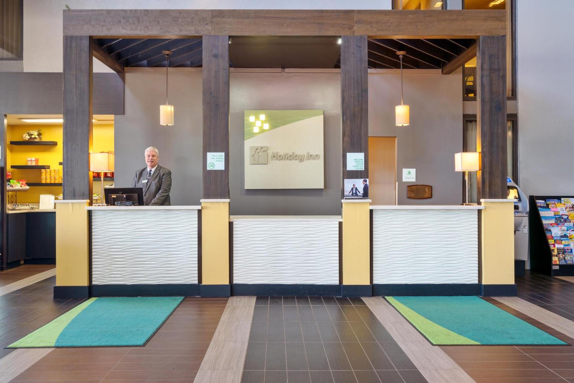 Holiday Inn Morgantown - Reading Area by IHG photo 3