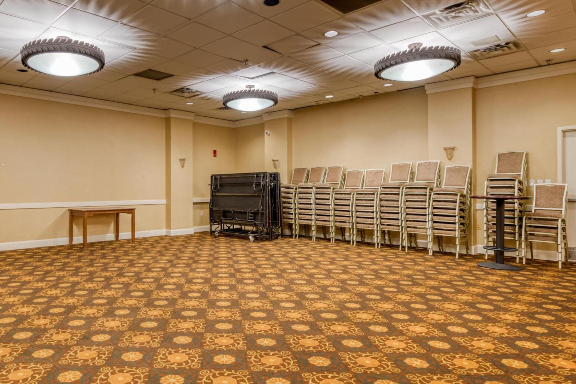Gardentree Hotels Memphis East near I 40 photo 40