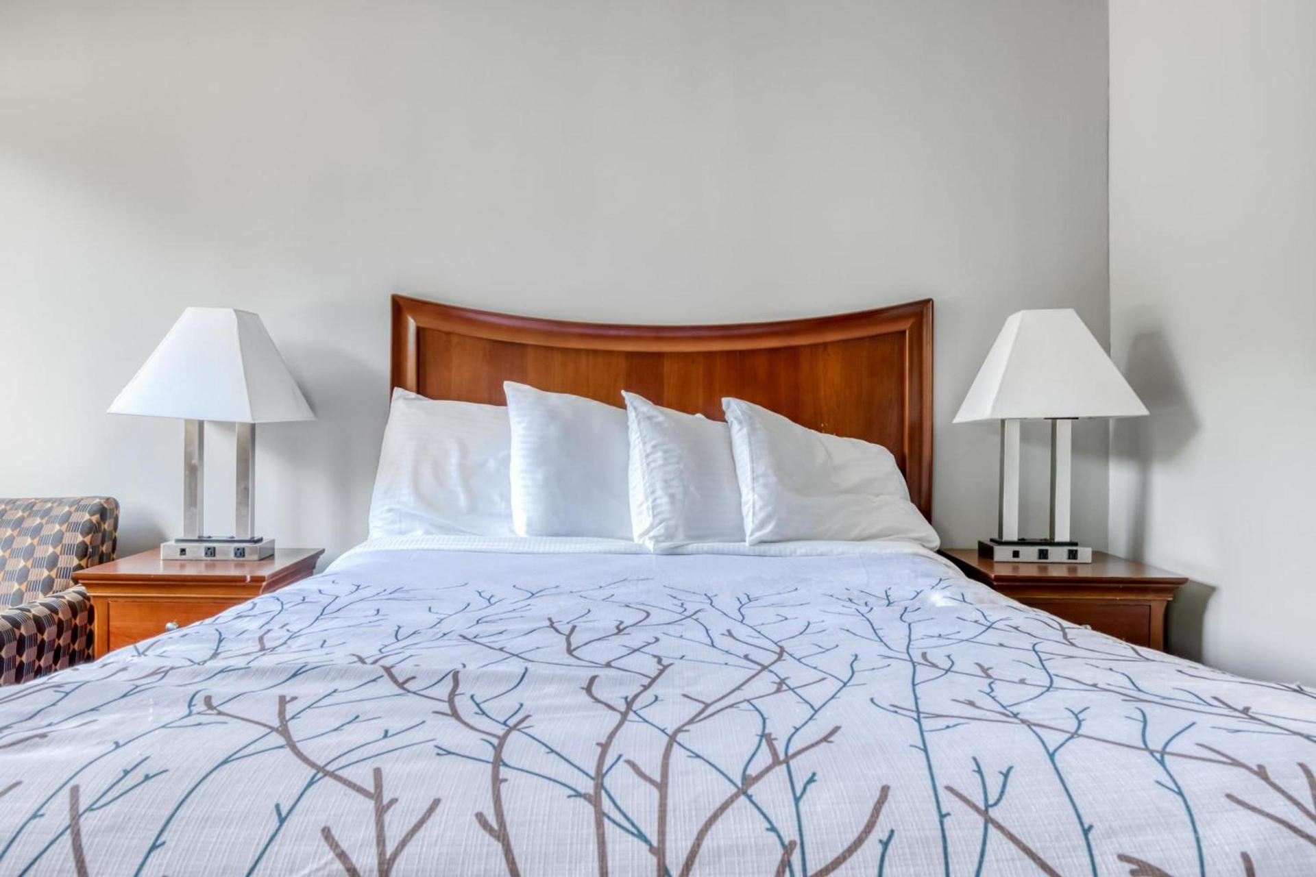 Gardentree Hotels Memphis East near I 40 photo 8