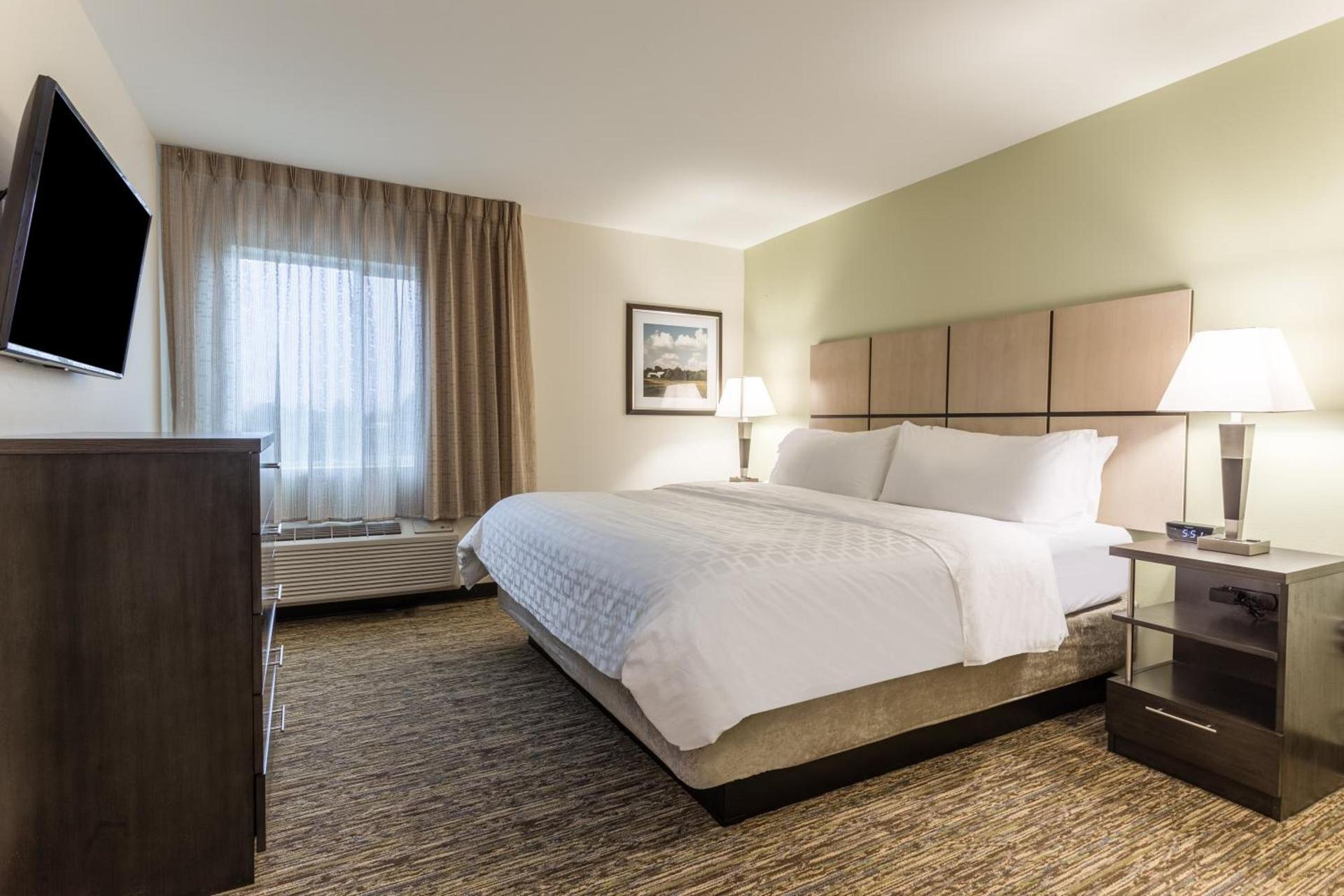 Candlewood Suites - Davenport by IHG photo 20