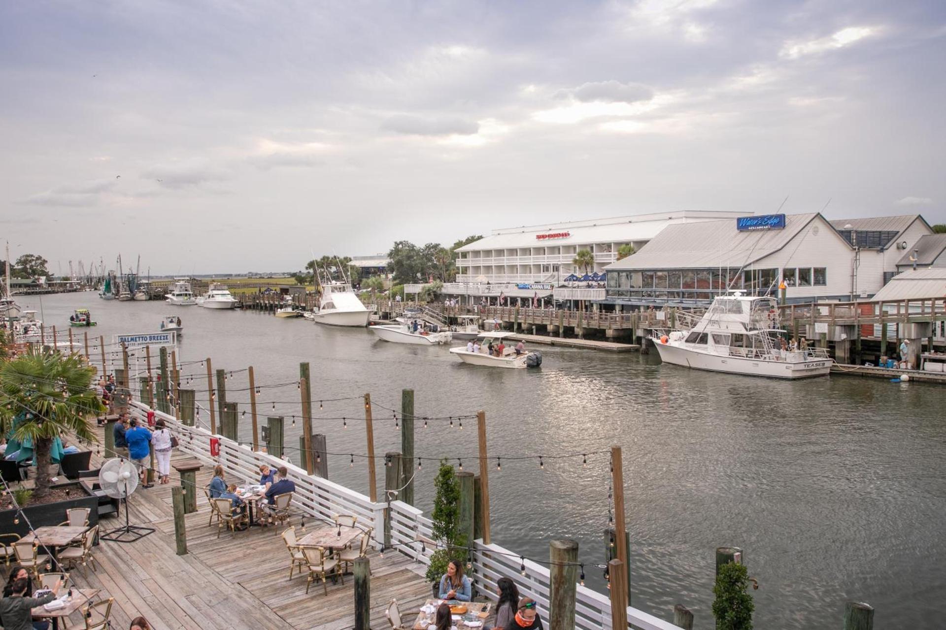 Shem Creek Inn photo 11