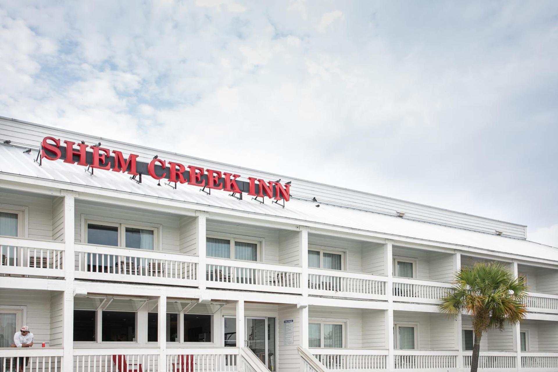 Shem Creek Inn photo 1