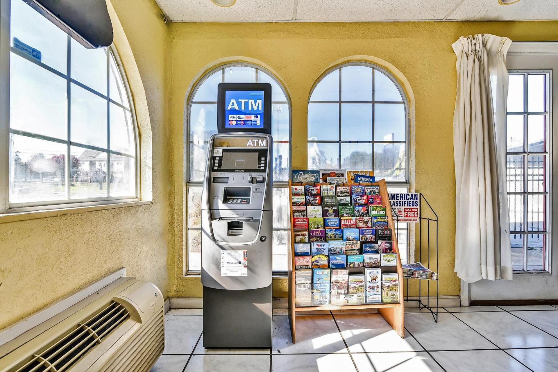 OYO Hotel Shreveport Airport North photo 39