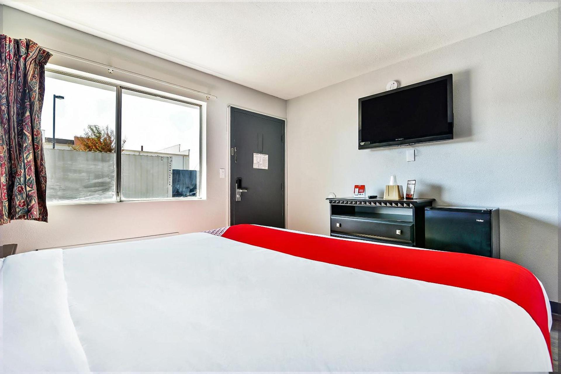 OYO Hotel Shreveport Airport North photo 34