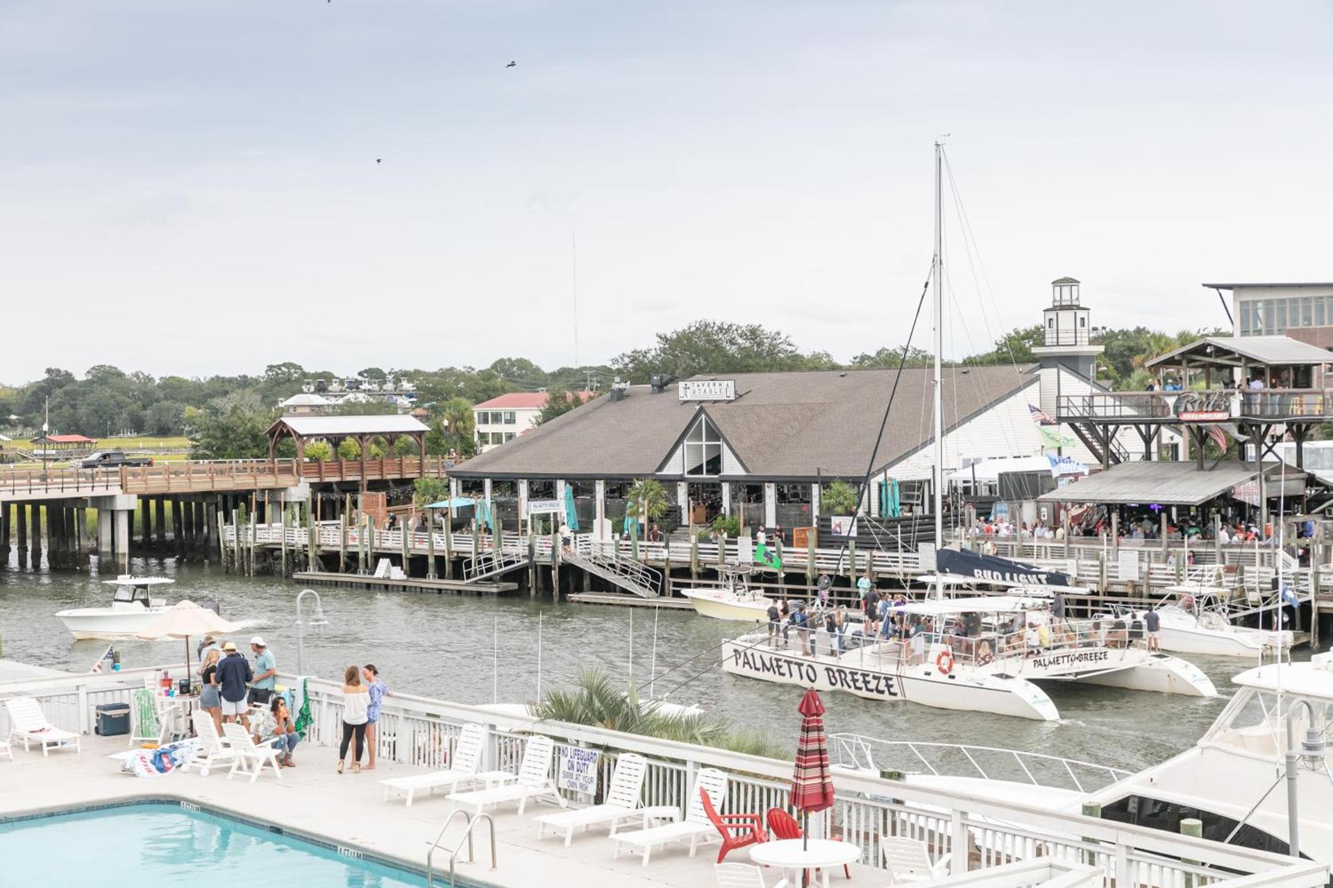 Shem Creek Inn photo 4