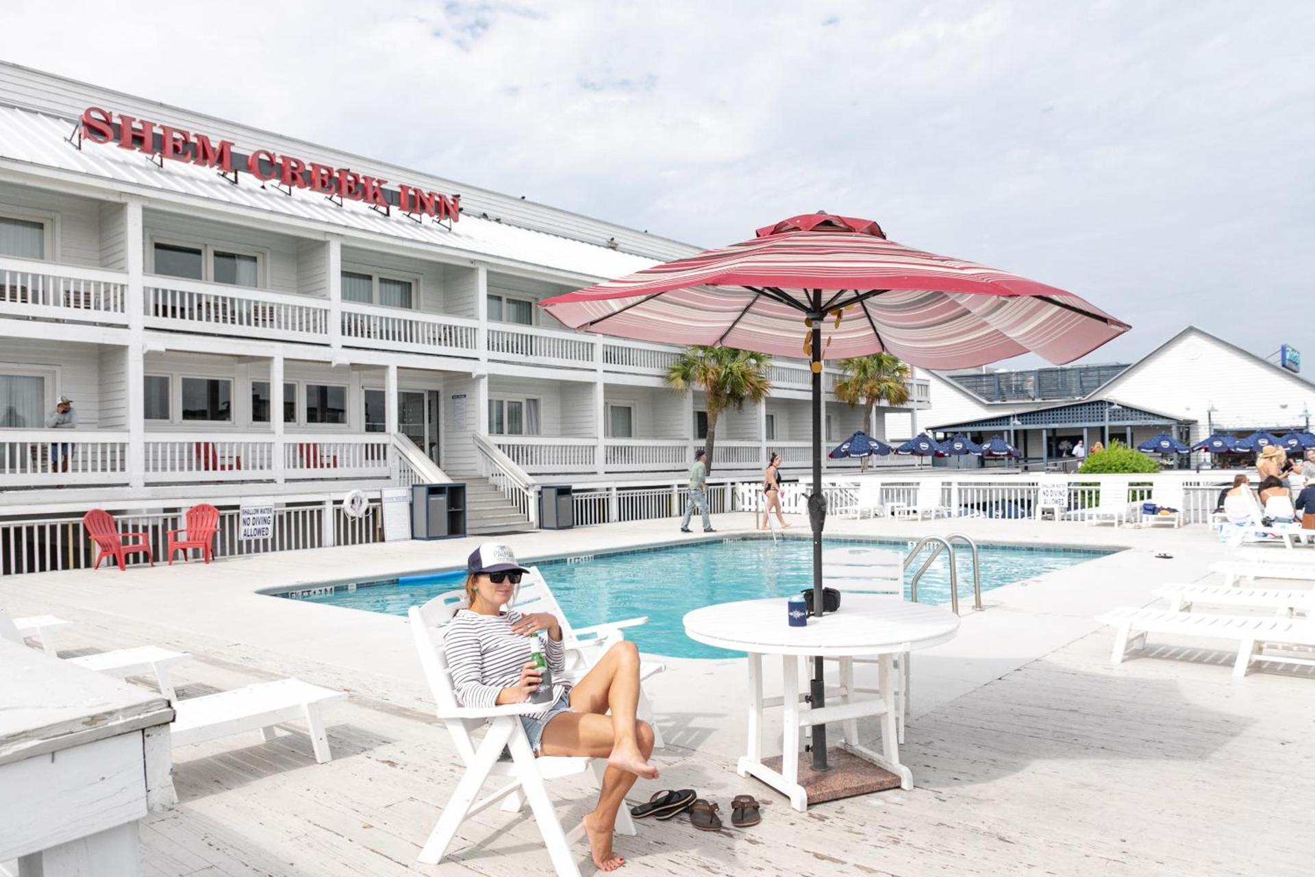 Shem Creek Inn photo 2