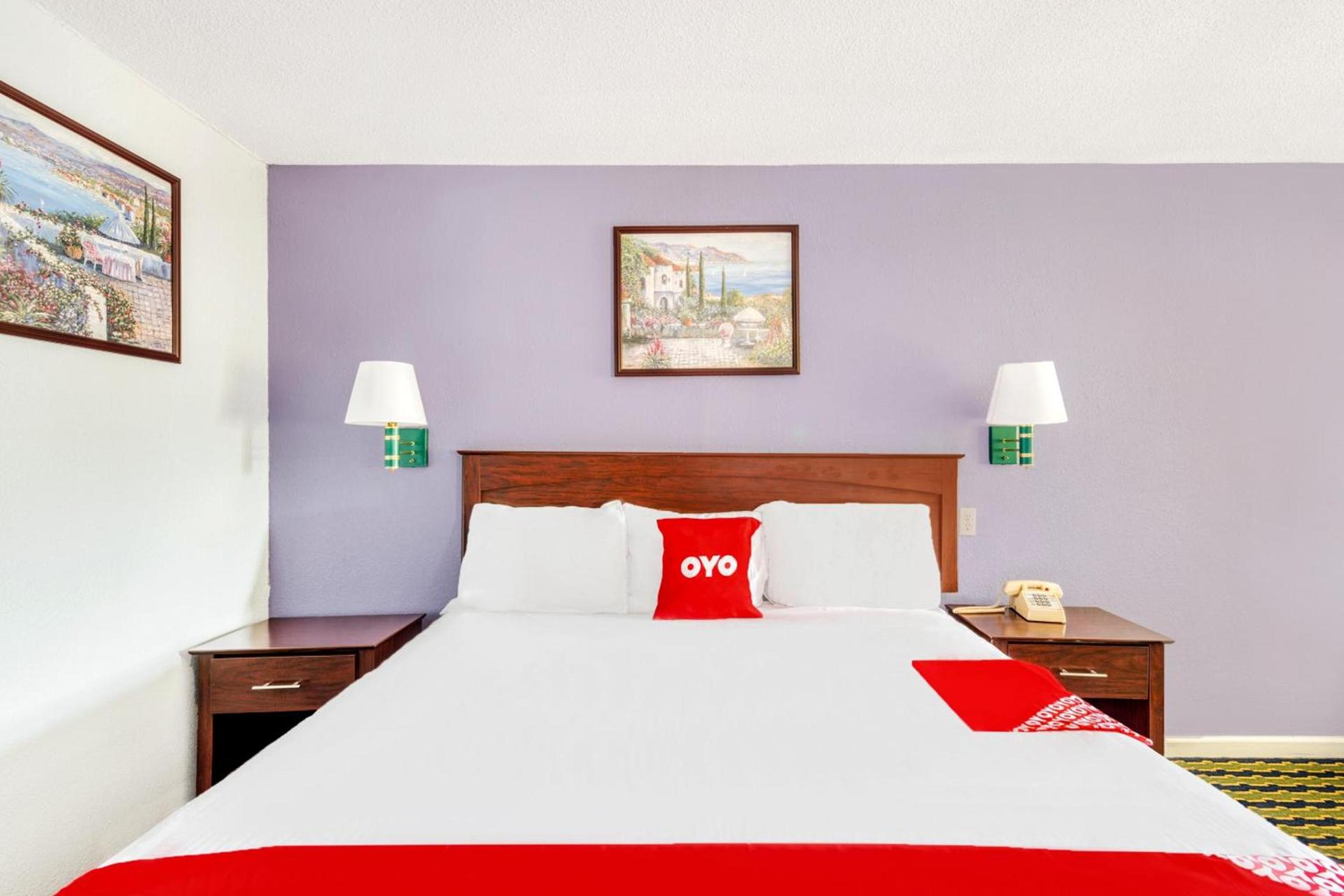 Sienna Inn Channelview, TX photo 29