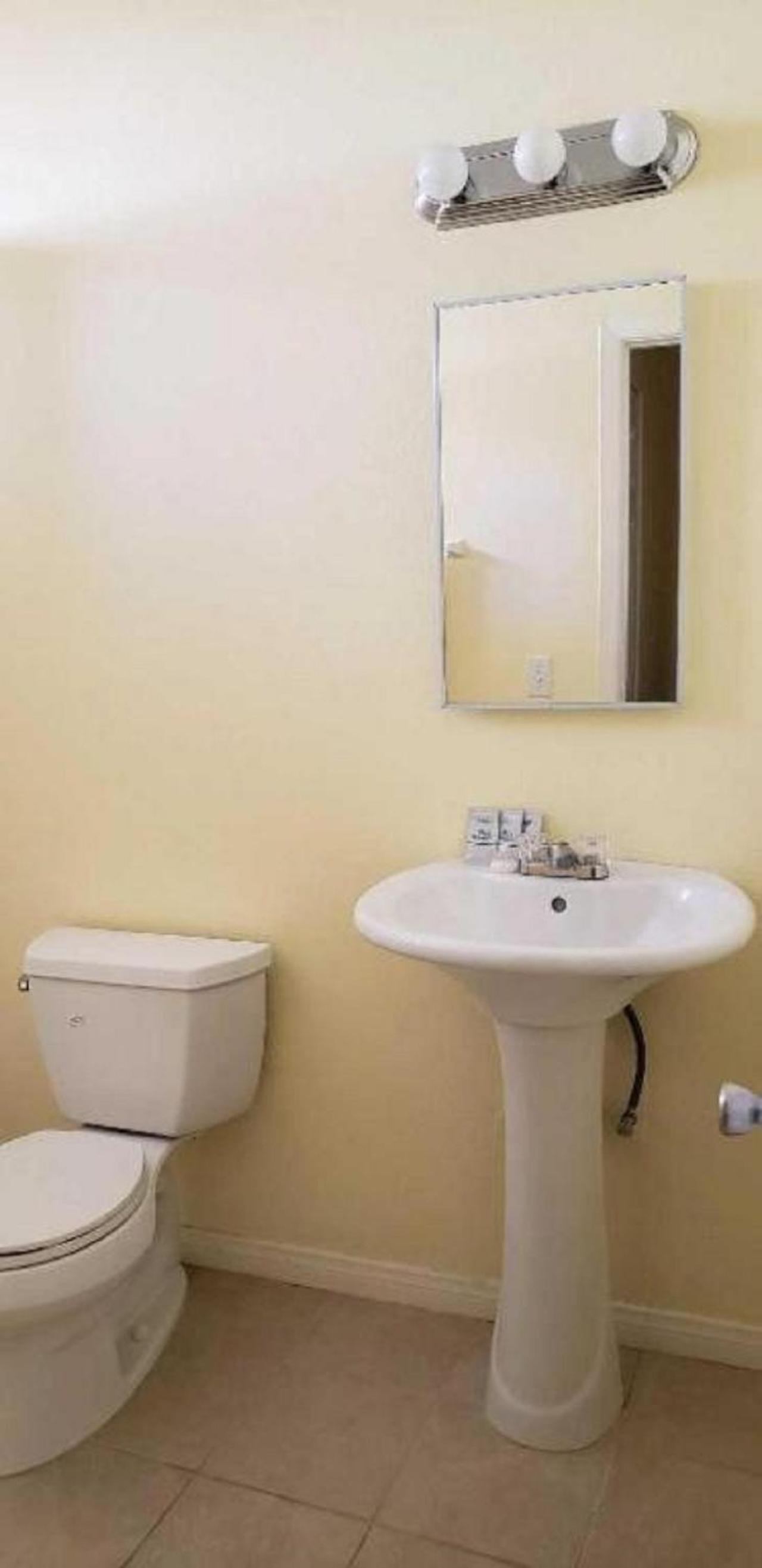 Europa Inn & Suites photo 14