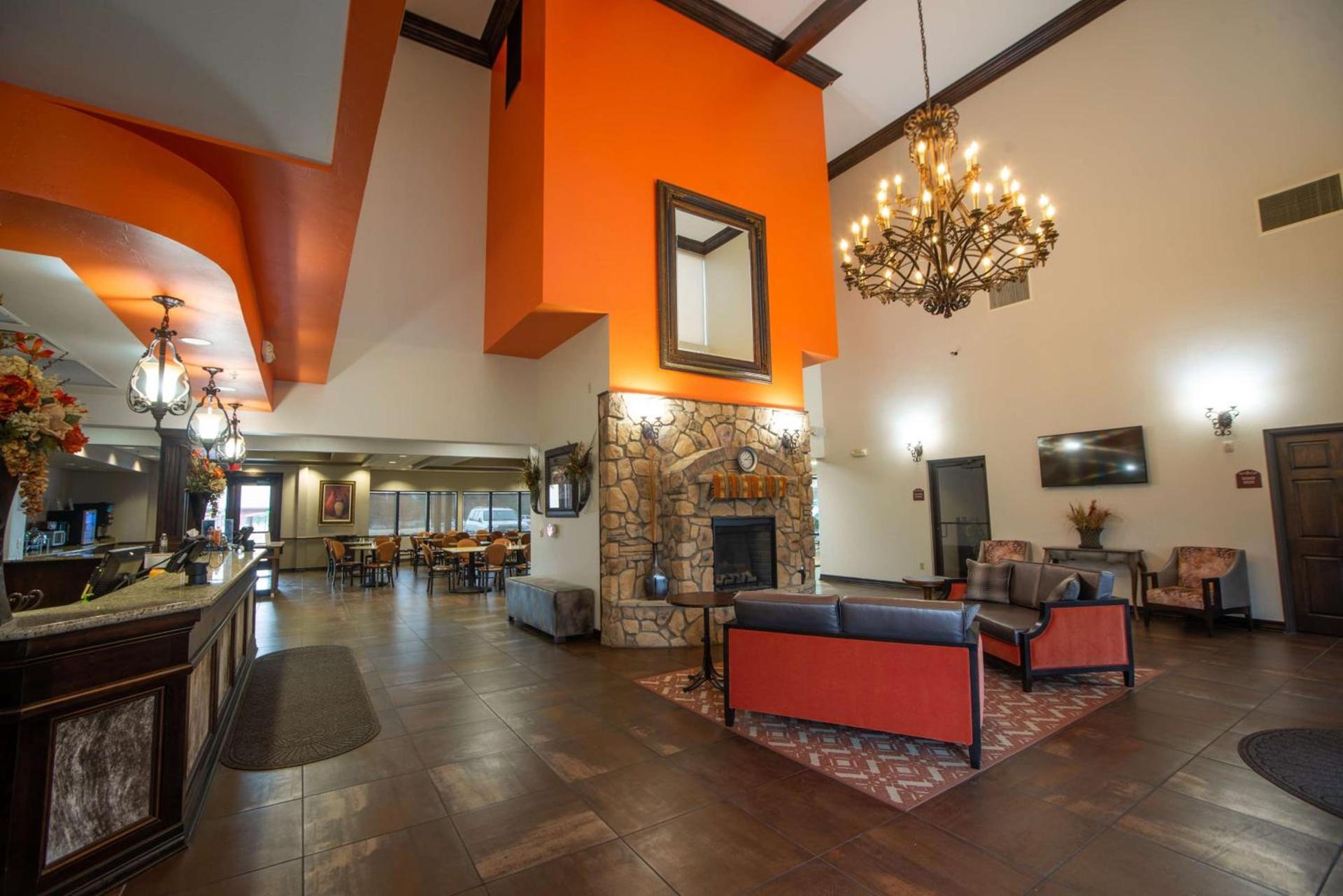 Best Western PLUS Cimarron Hotel & Suites photo 6