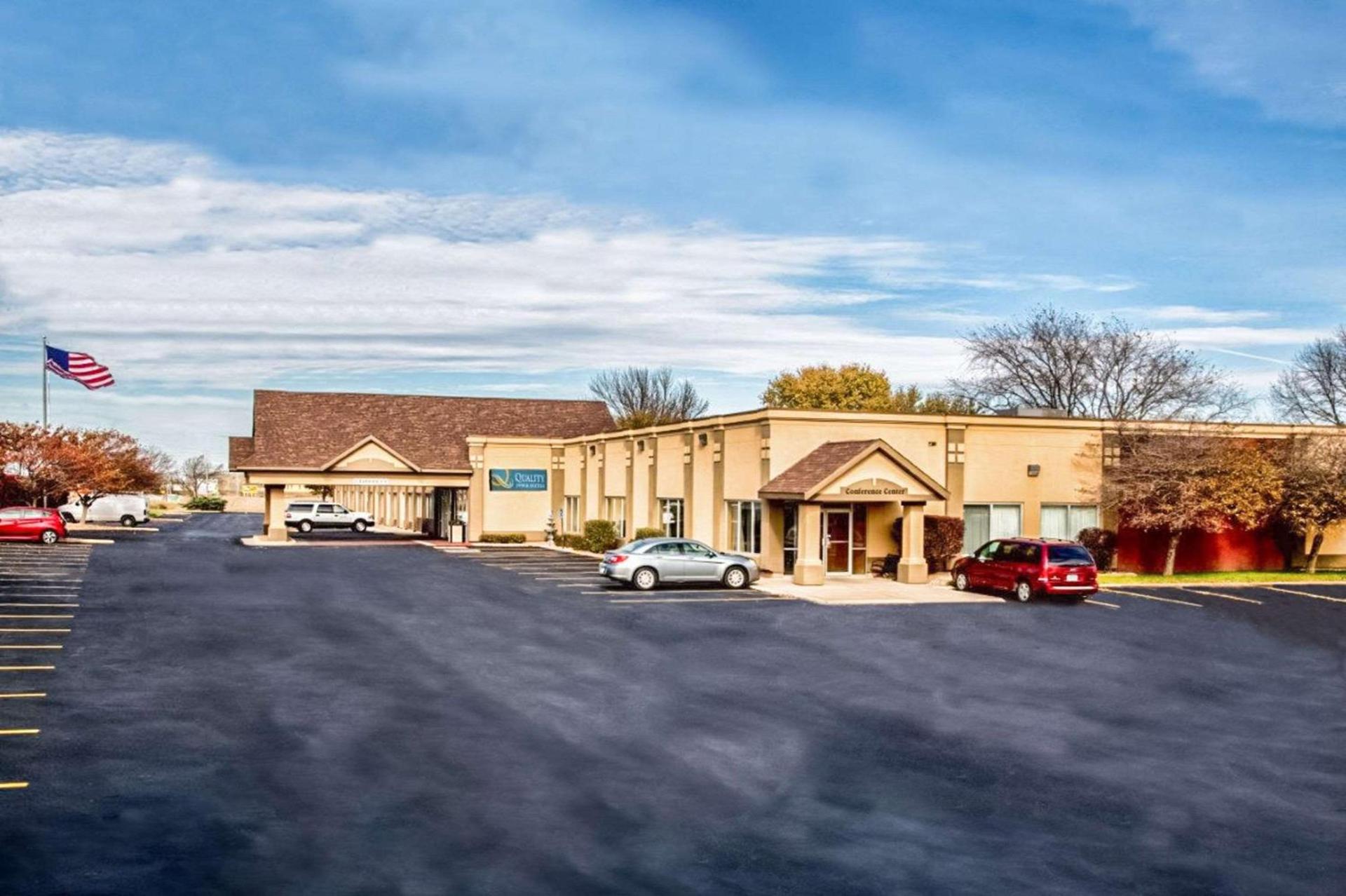 Quality Inn Fort Dodge photo 4