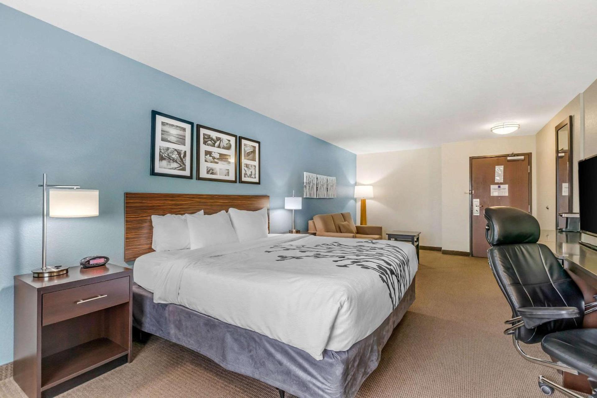 Sleep Inn & Suites Ames near ISU Campus photo 19