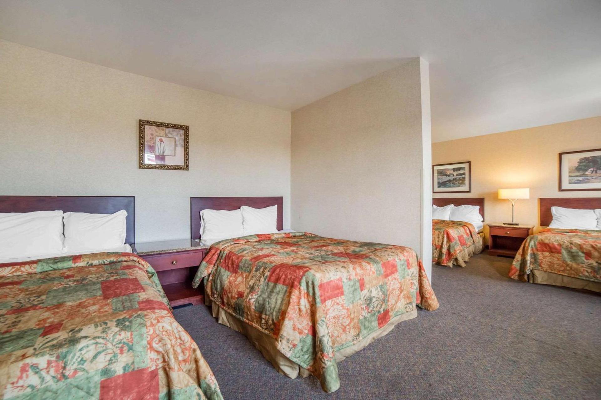 Rodeway Inn & Suites Nampa photo 8