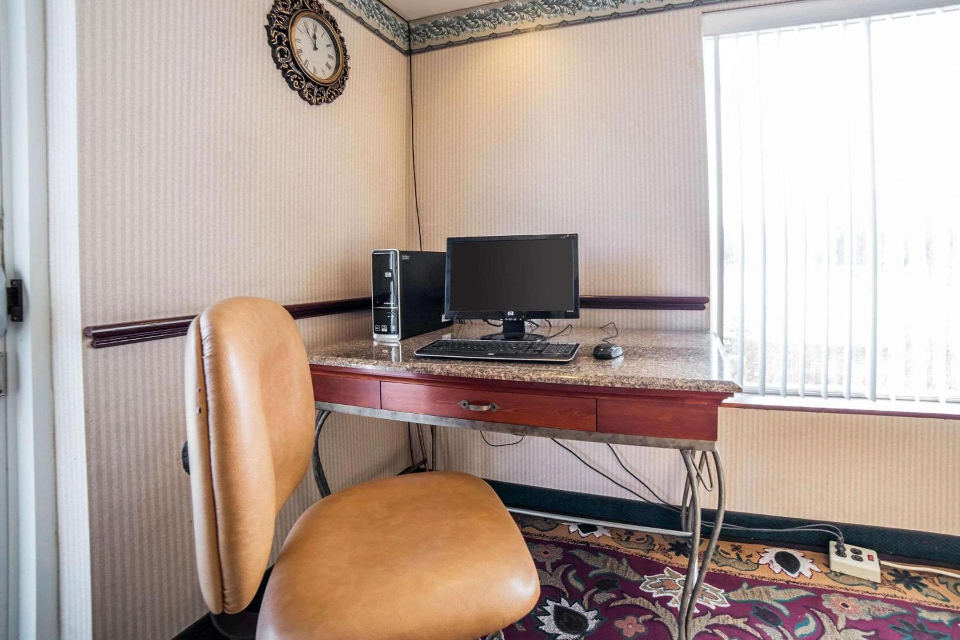 Rodeway Inn & Suites Nampa photo 20